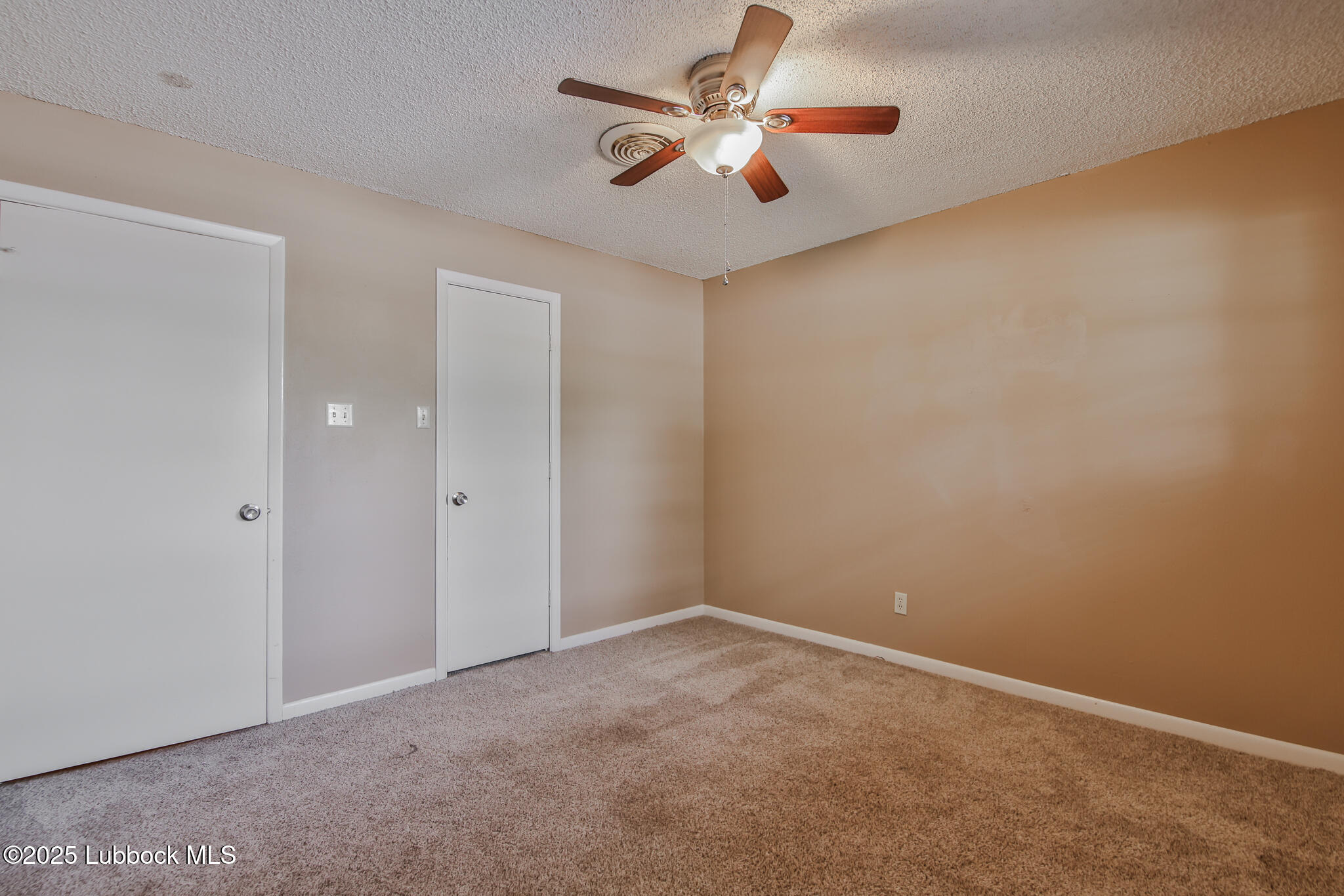 210 Redwood Lane Property Photo 38