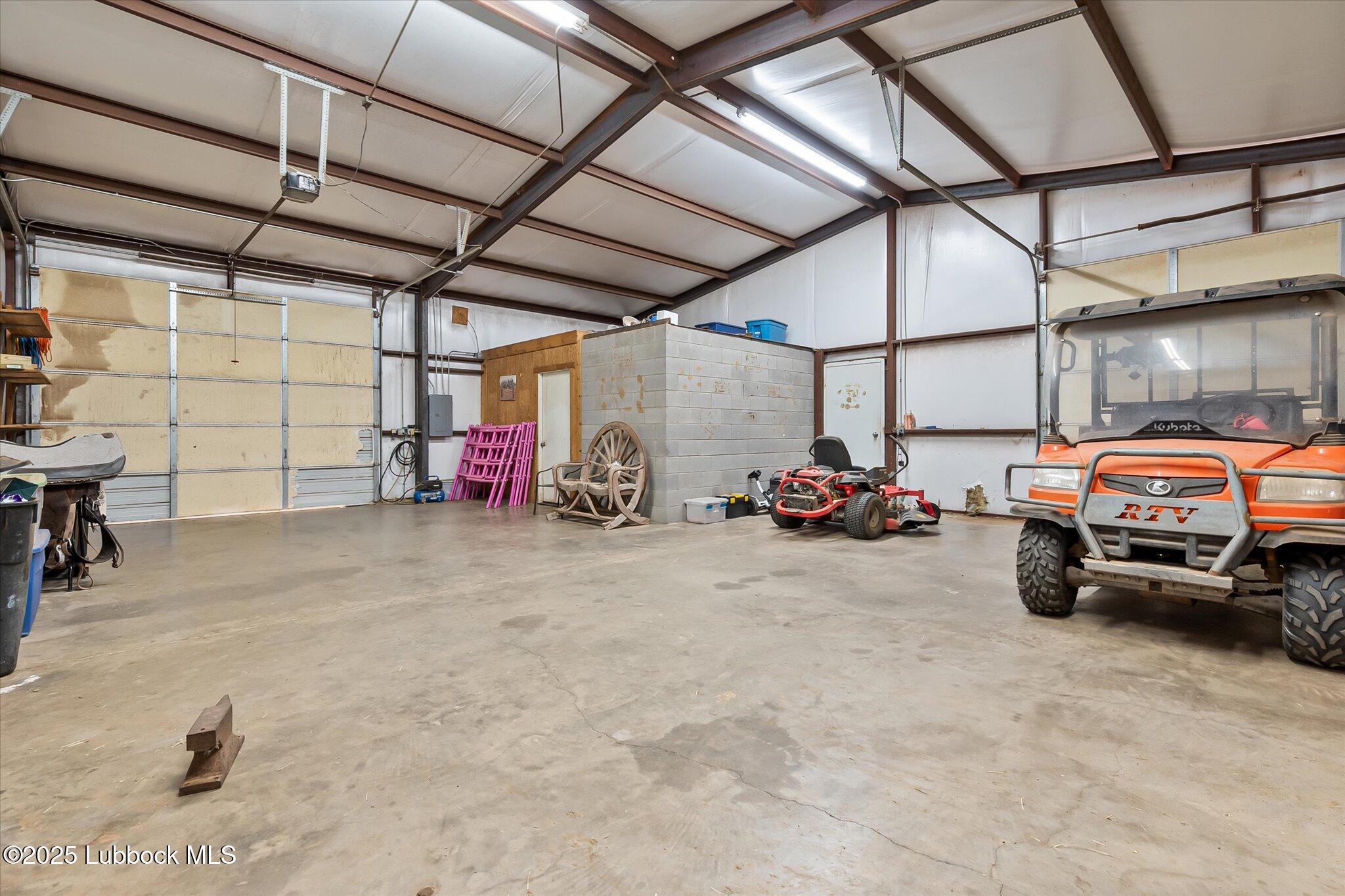 9110 F M 1729 Property Photo 43