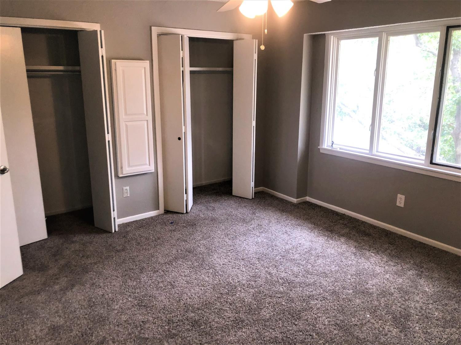 5712 38th Street Property Photo 7