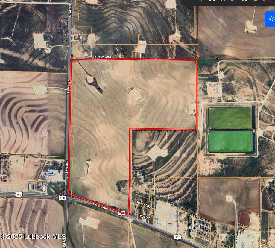 930 Fm 1611 Property Photo 1