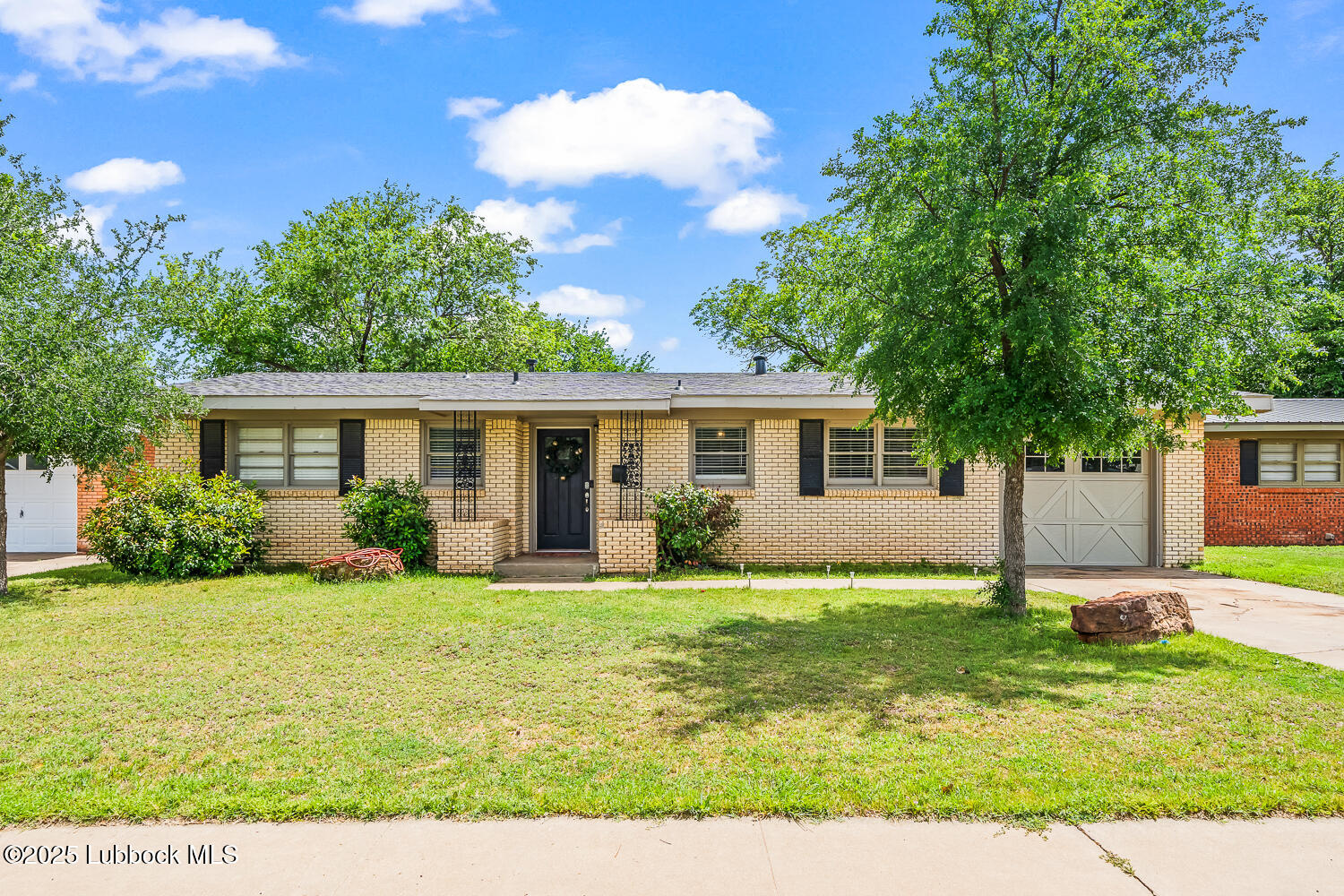 4913 47th Street Property Photo 1