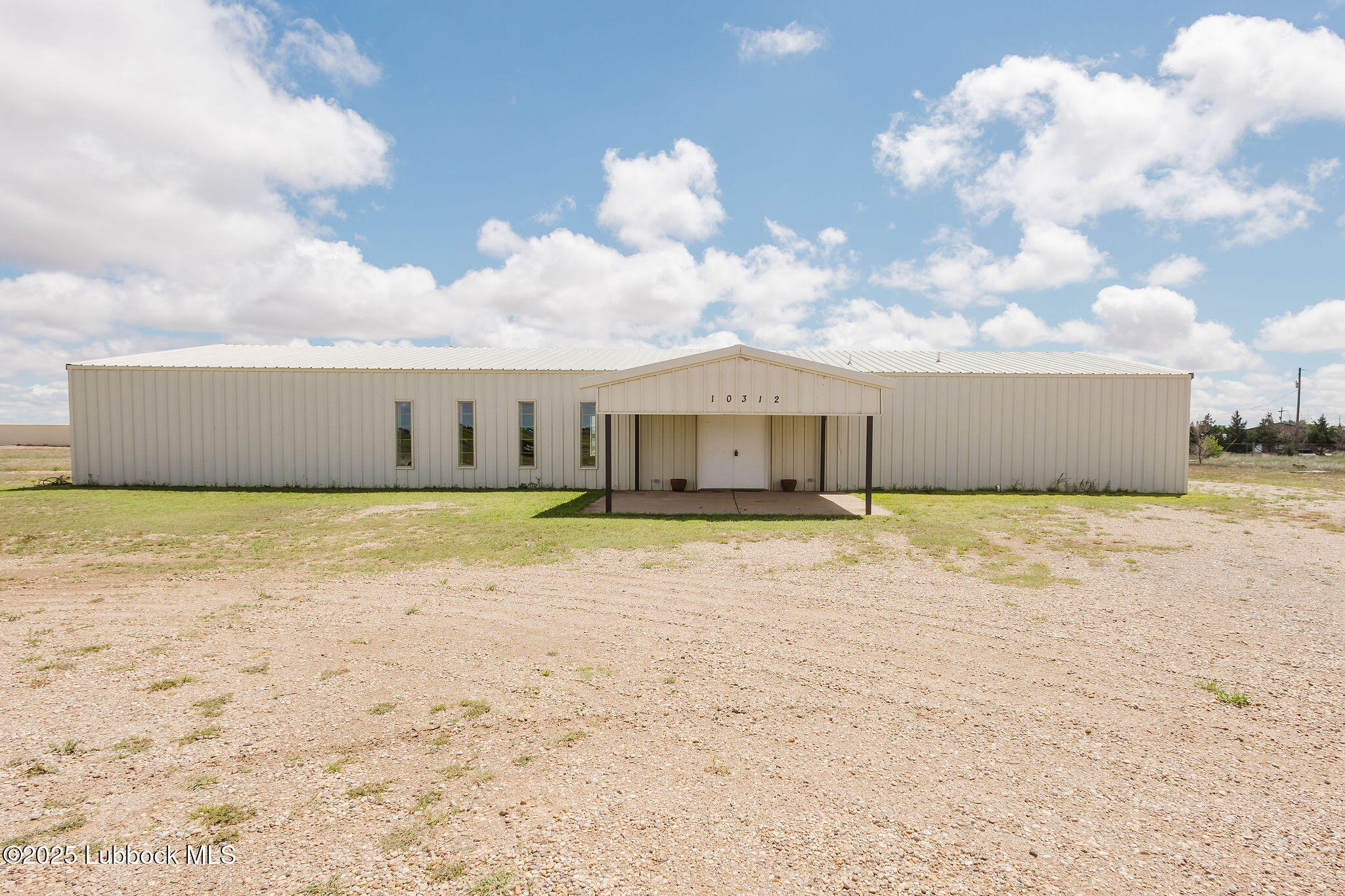 10312 N Fm 1264 Property Photo 1