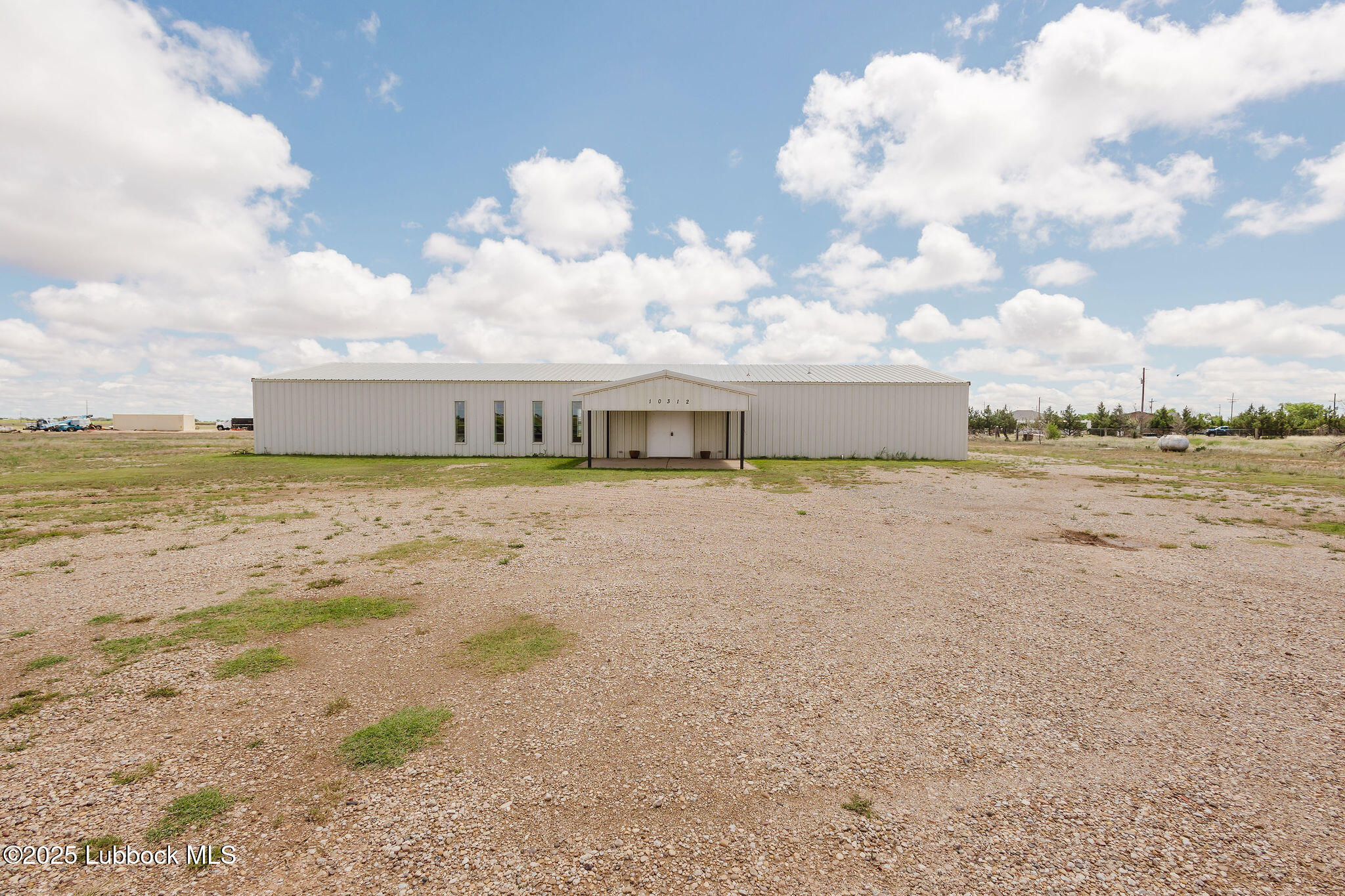 10312 N Fm 1264 Property Photo 3