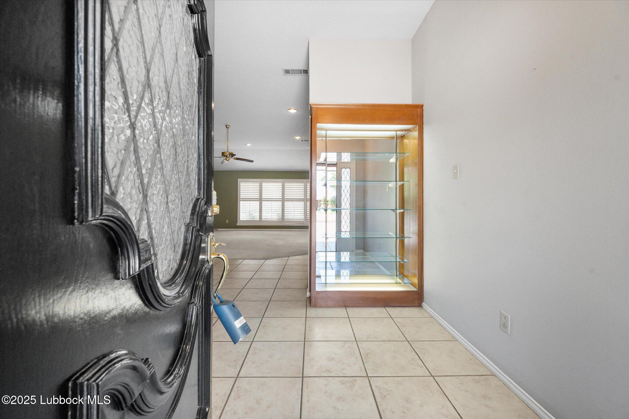 4103 87th Street Property Photo 4