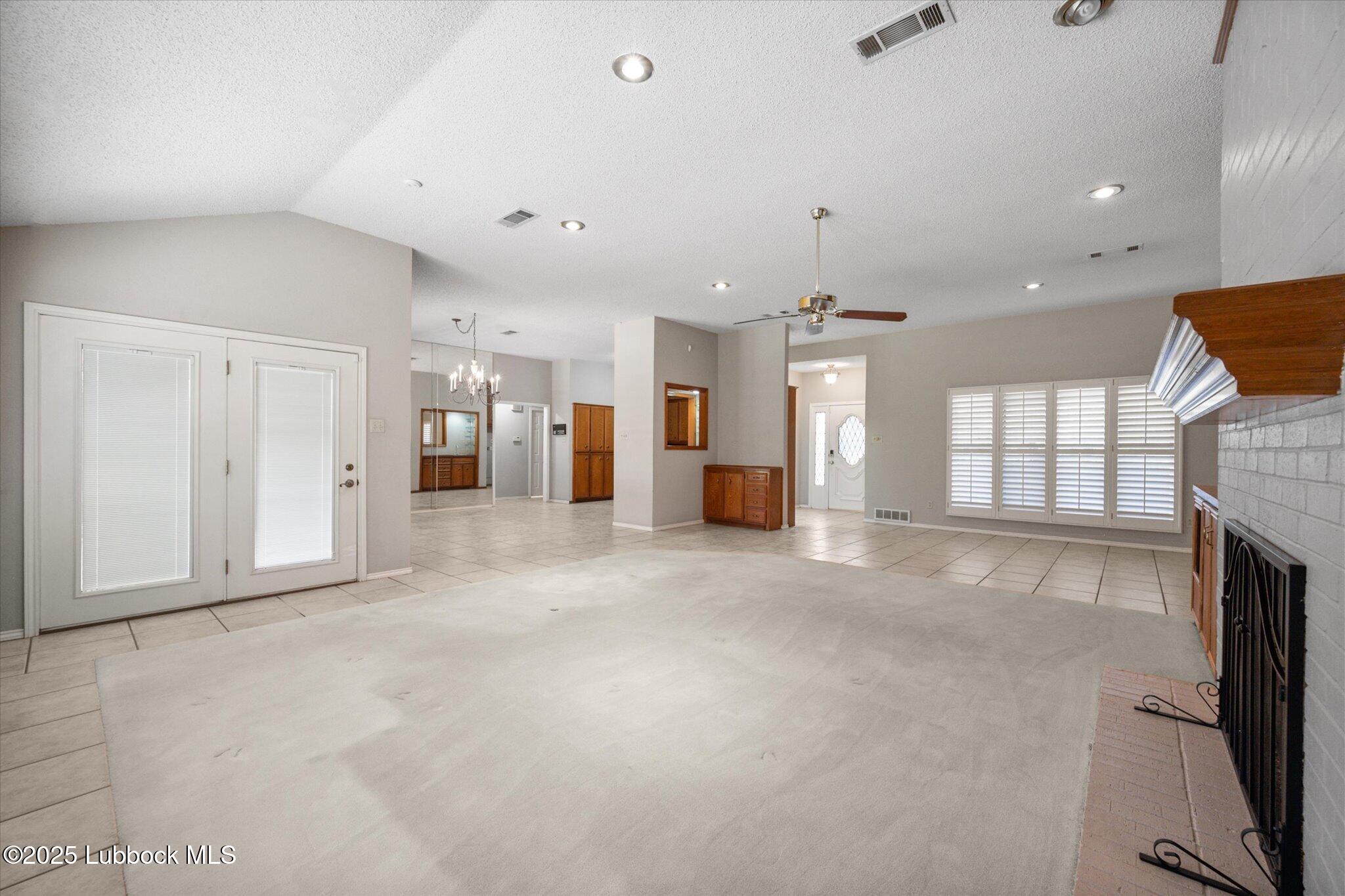 4103 87th Street Property Photo 8