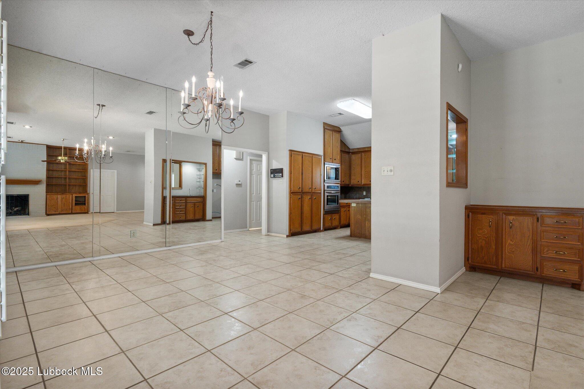 4103 87th Street Property Photo 10
