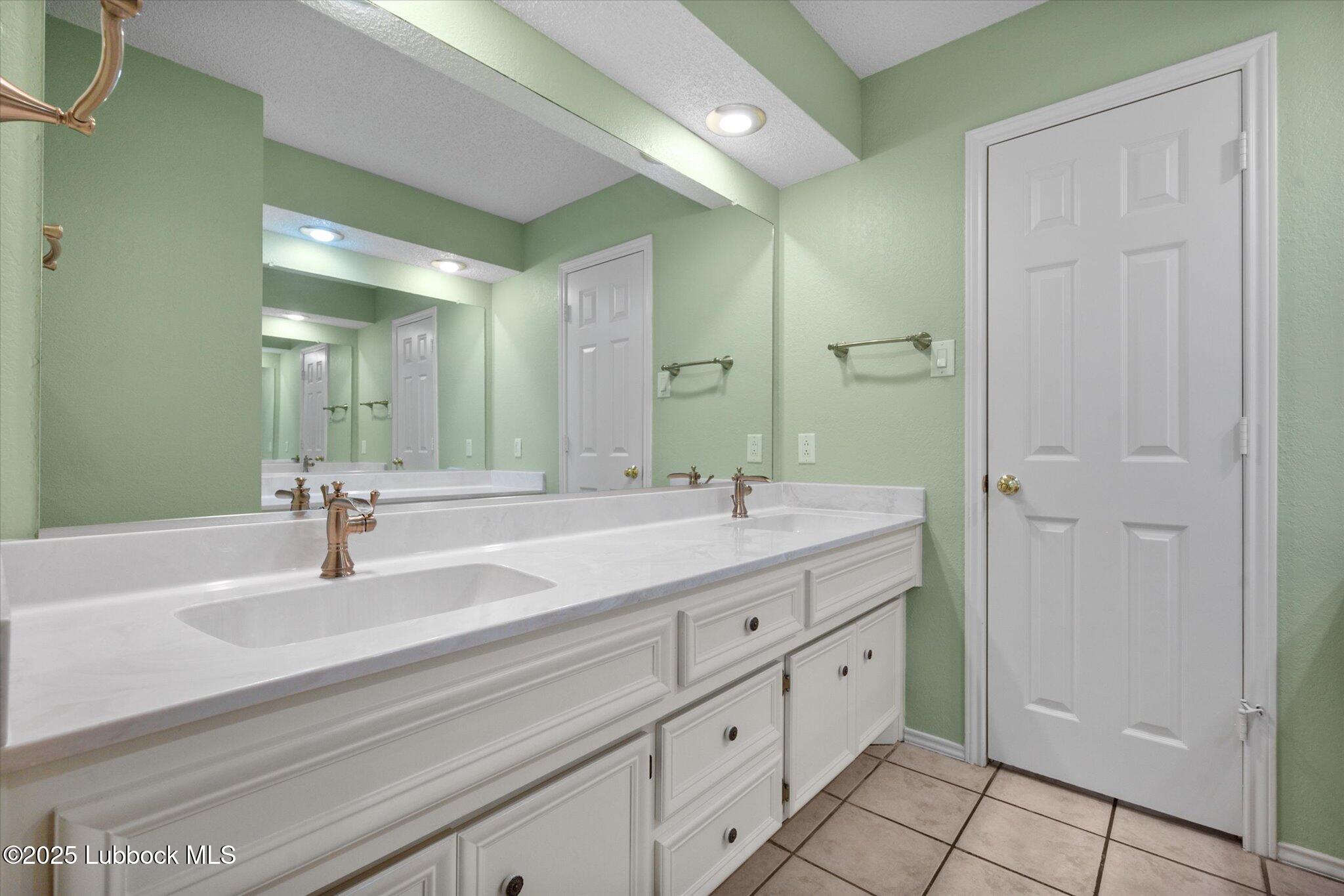 4103 87th Street Property Photo 24