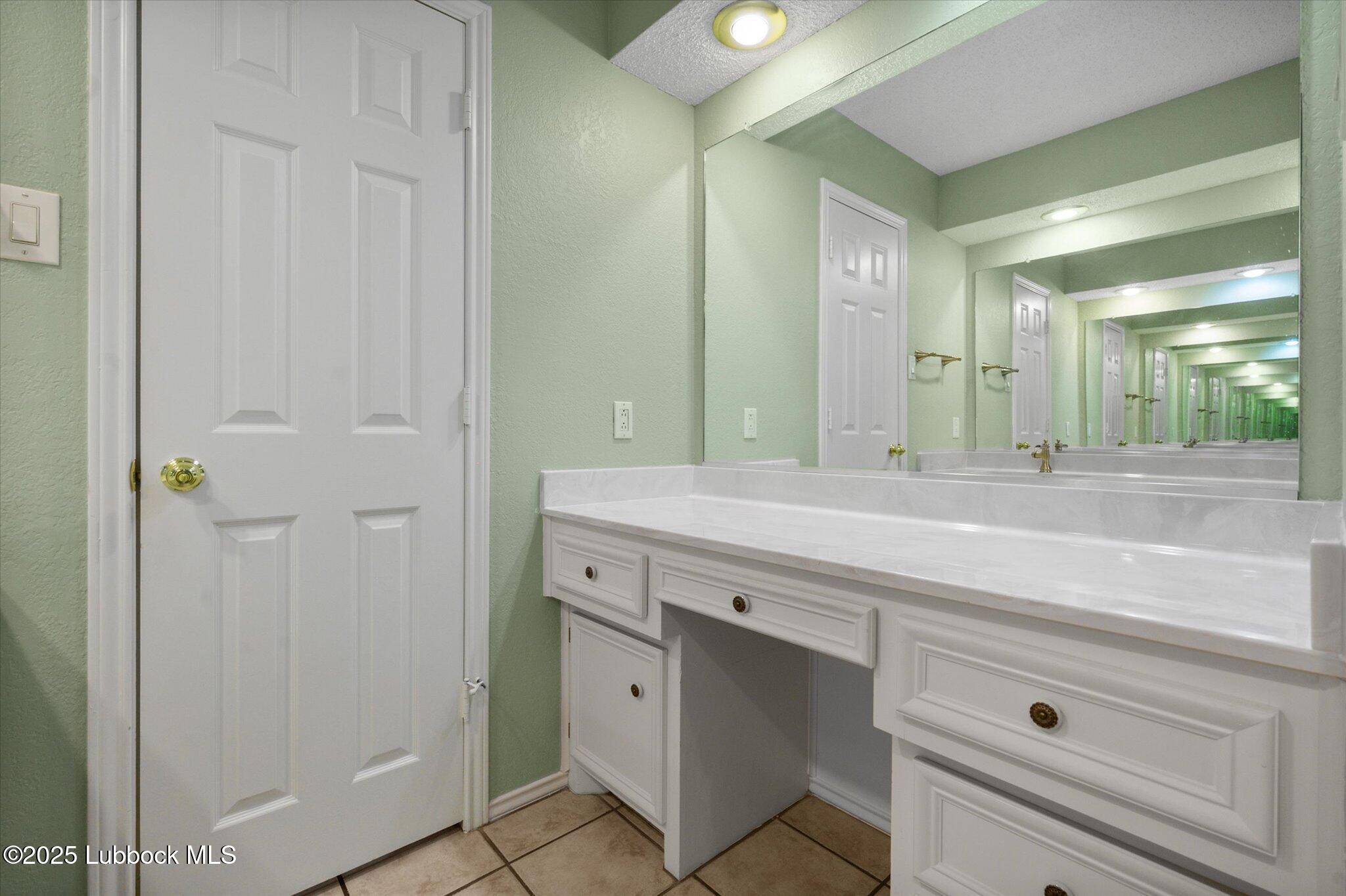 4103 87th Street Property Photo 25