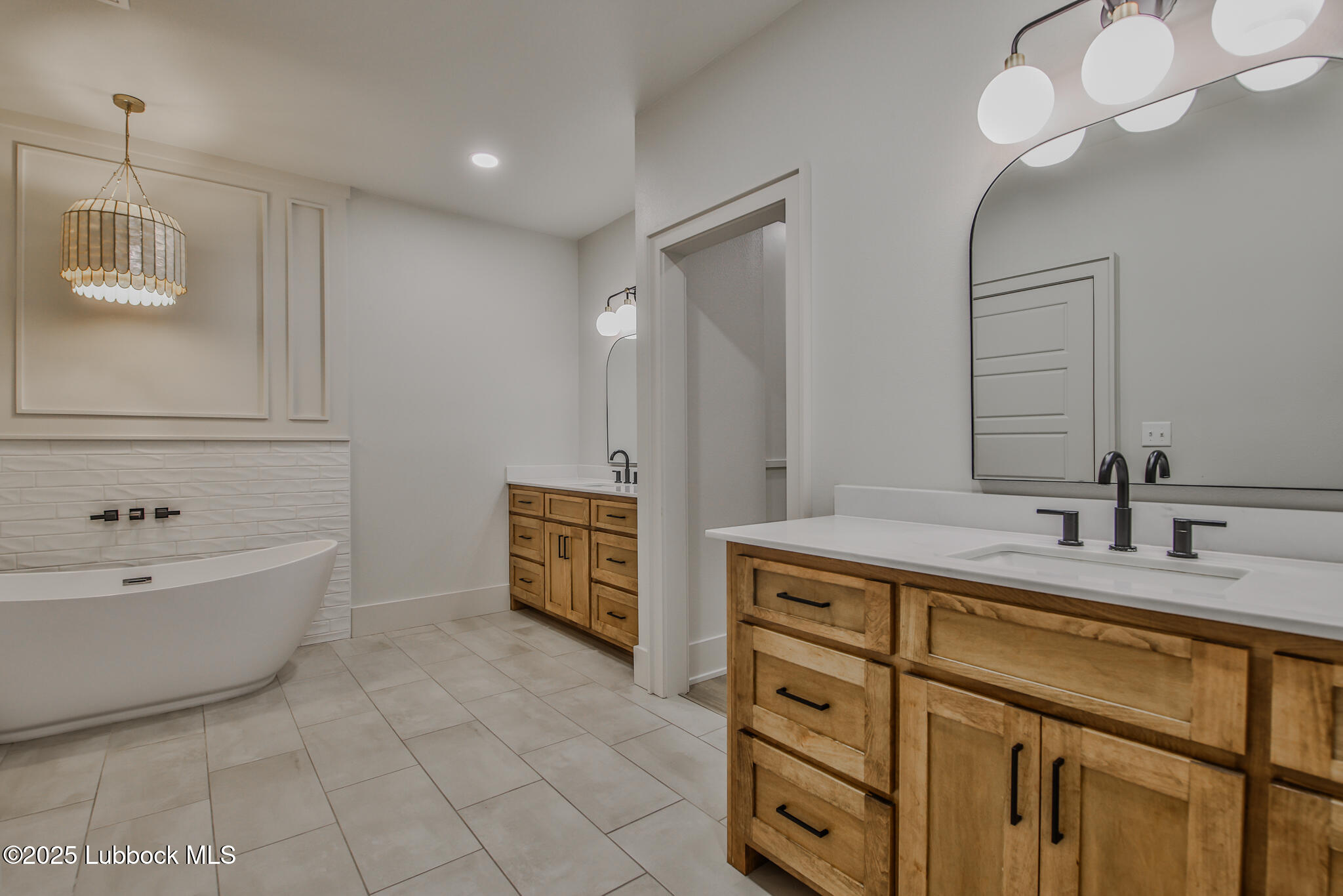 518 Avenue U Property Photo 15