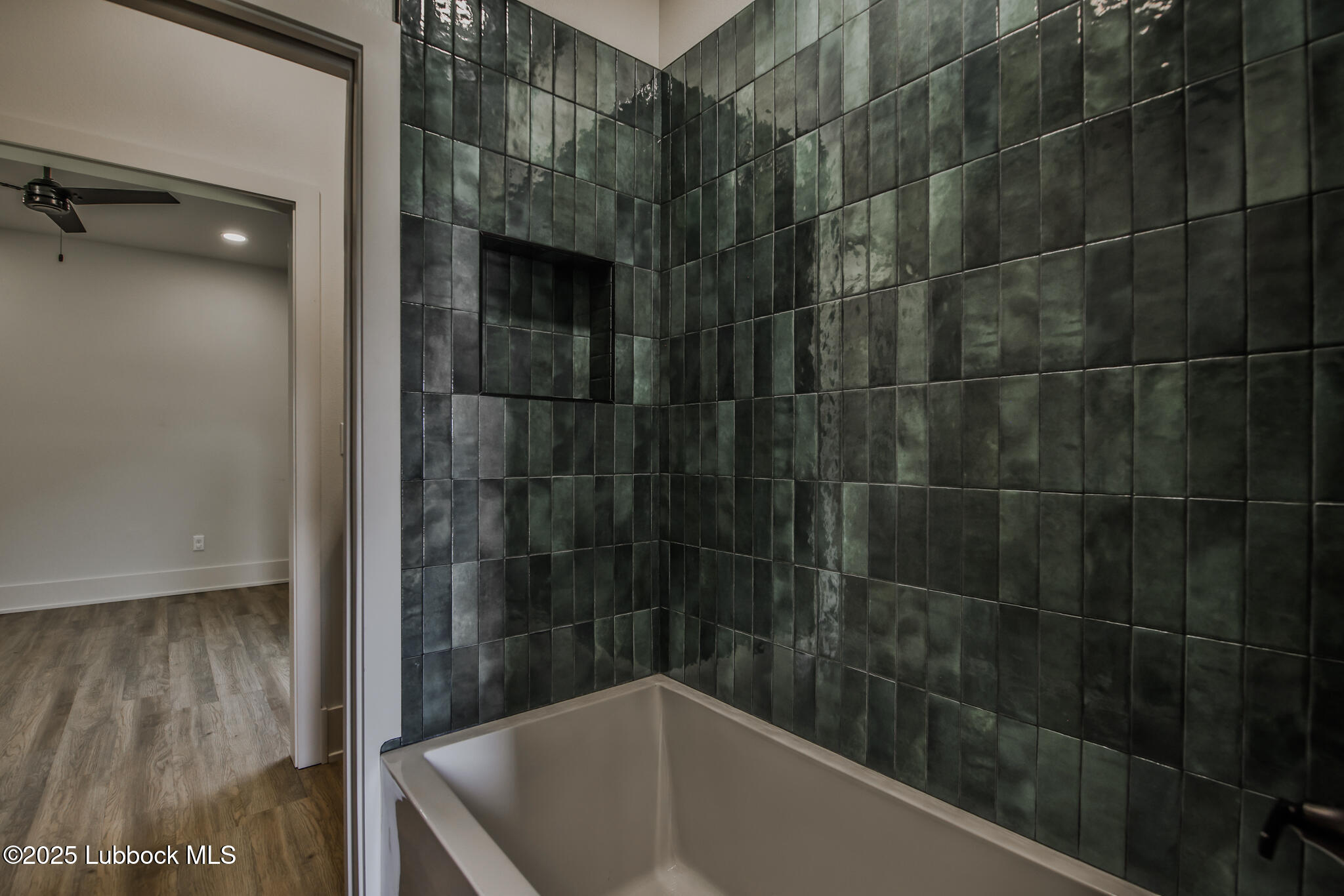 518 Avenue U Property Photo 29