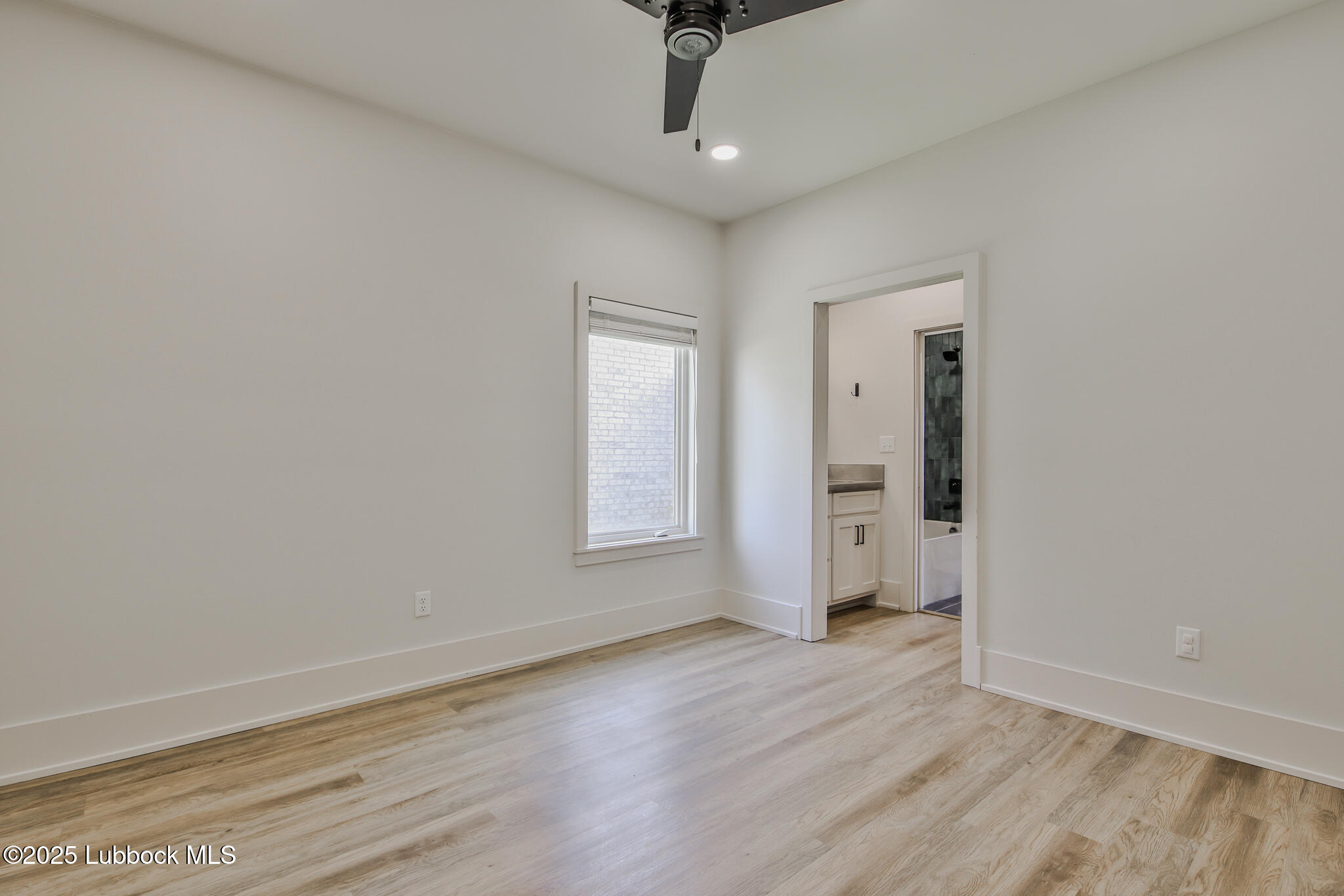 518 Avenue U Property Photo 30