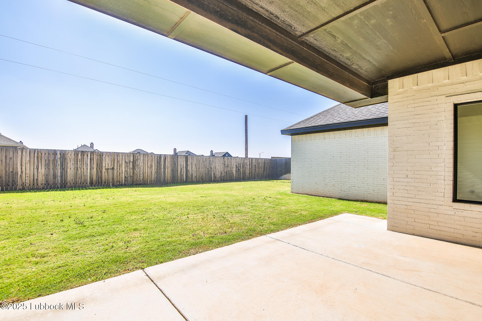 518 Avenue U Property Photo 35