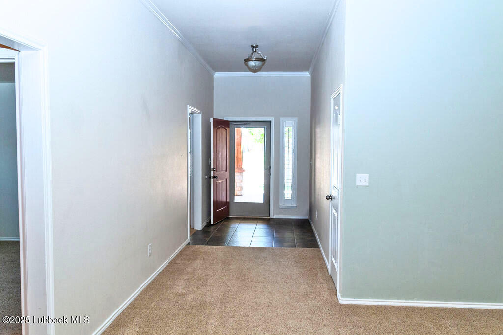 6717 92nd Street Property Photo 4