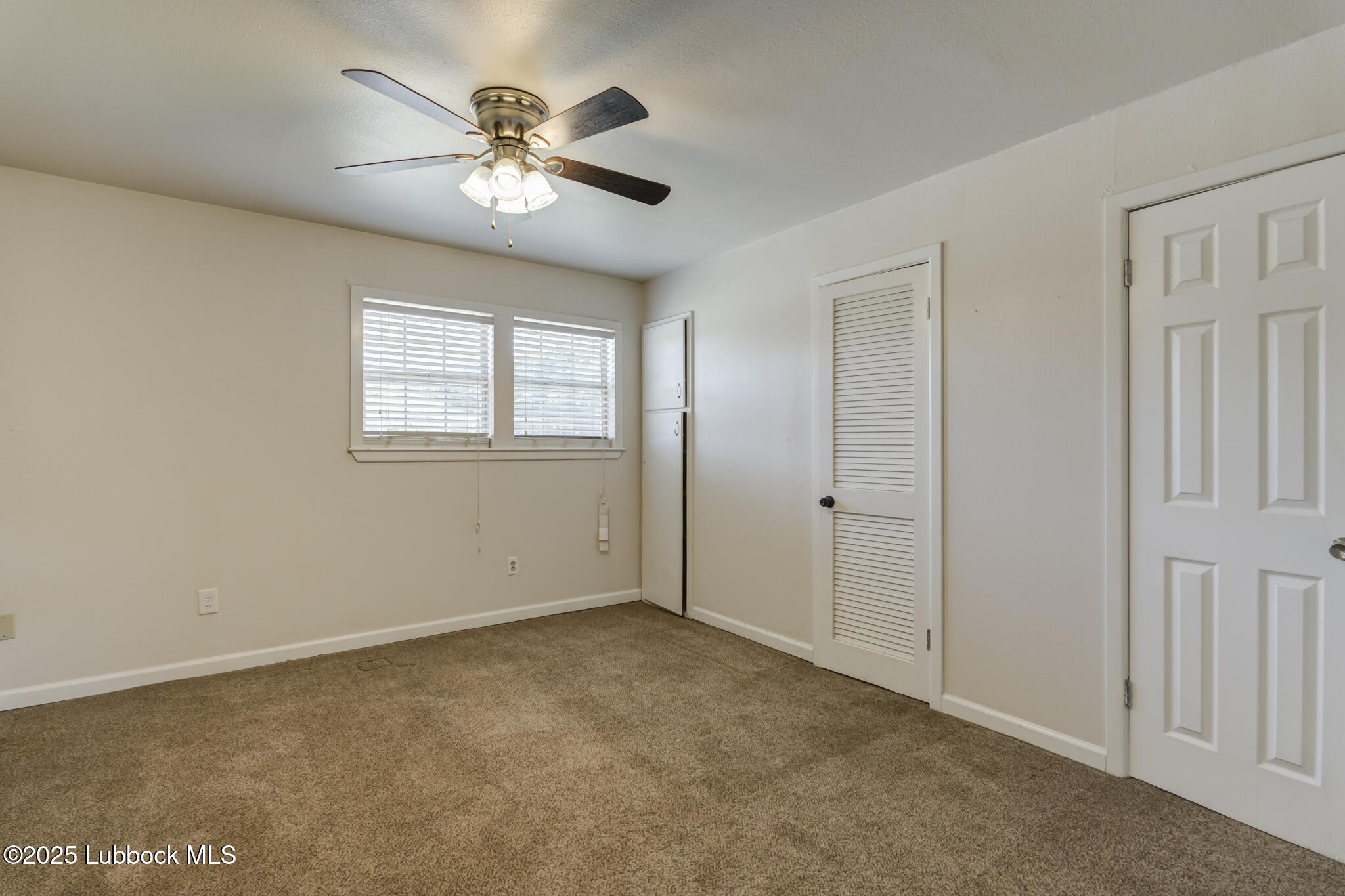 712 Hickory Street Property Photo 21