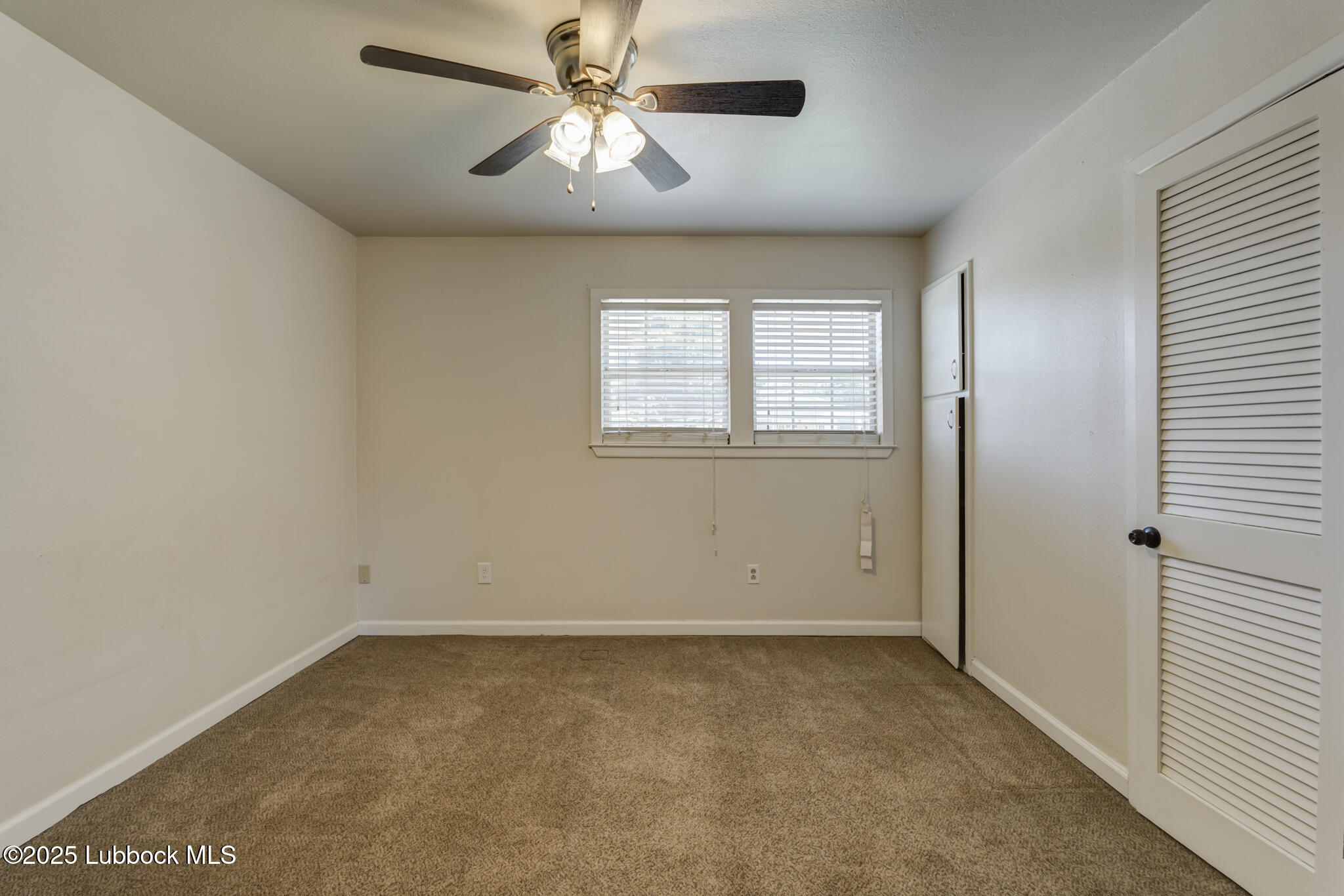 712 Hickory Street Property Photo 22