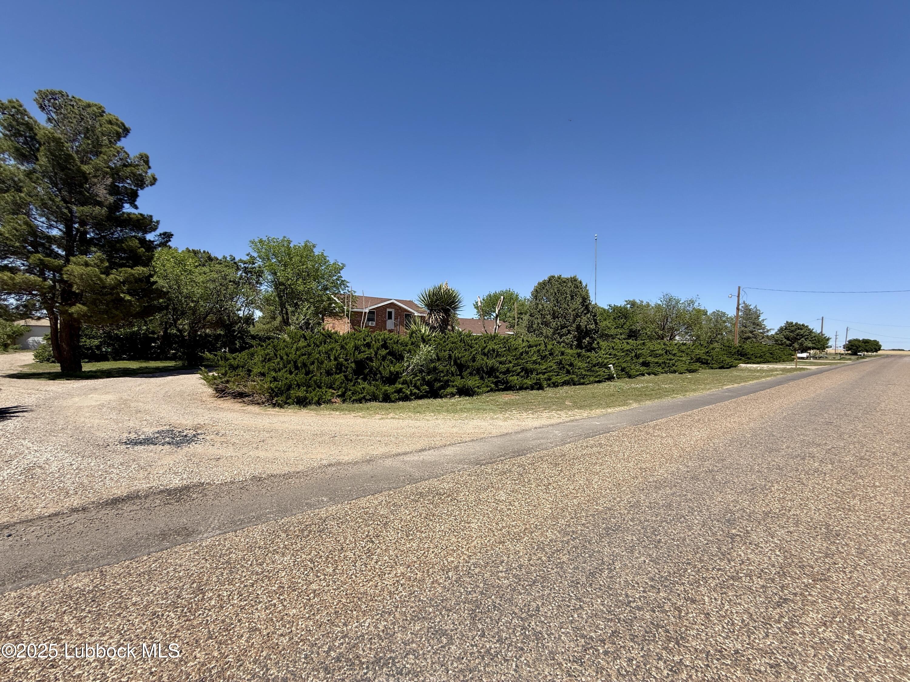 8014 County Rd 5840 Property Photo 10