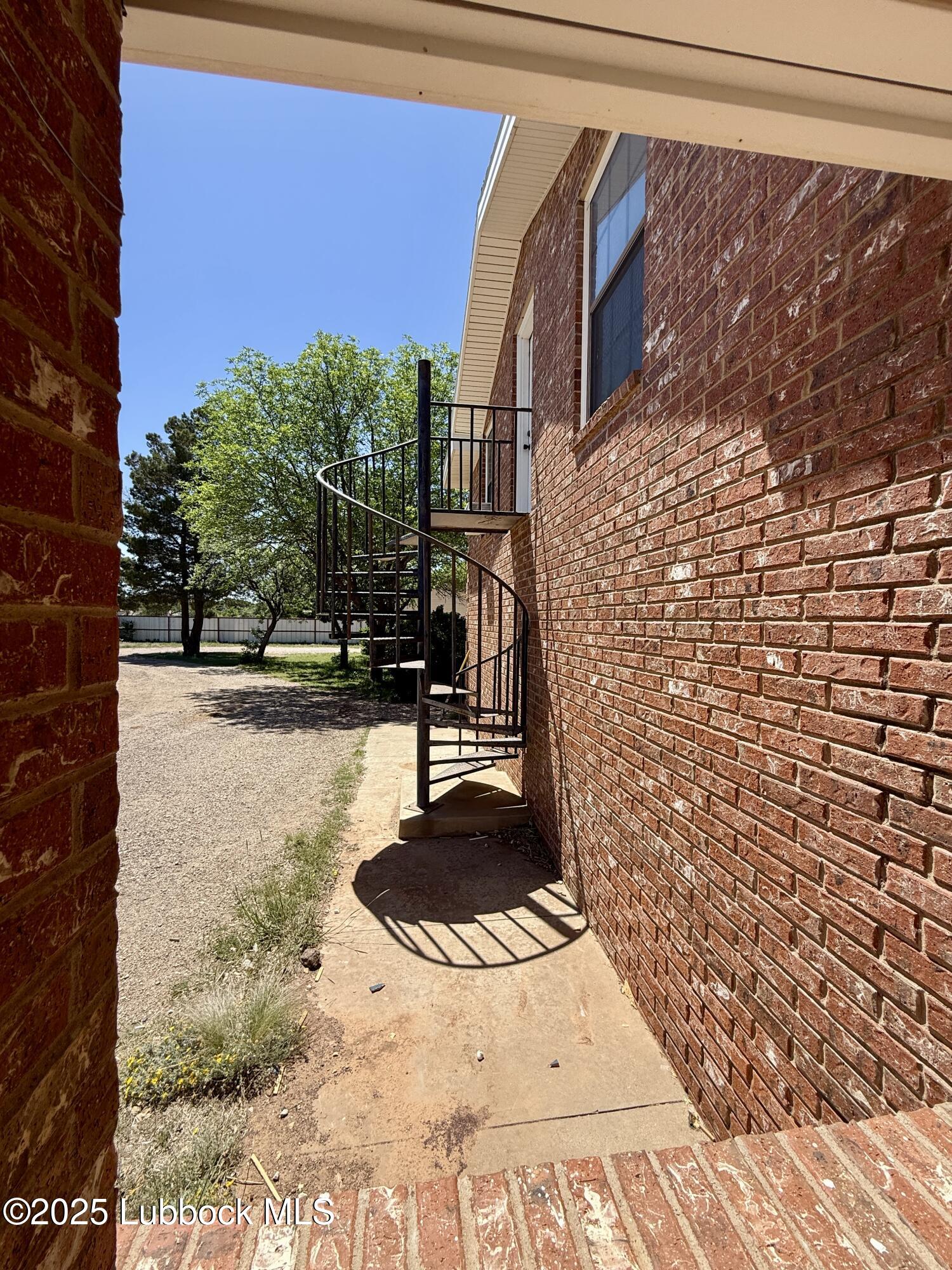 8014 County Rd 5840 Property Photo 19
