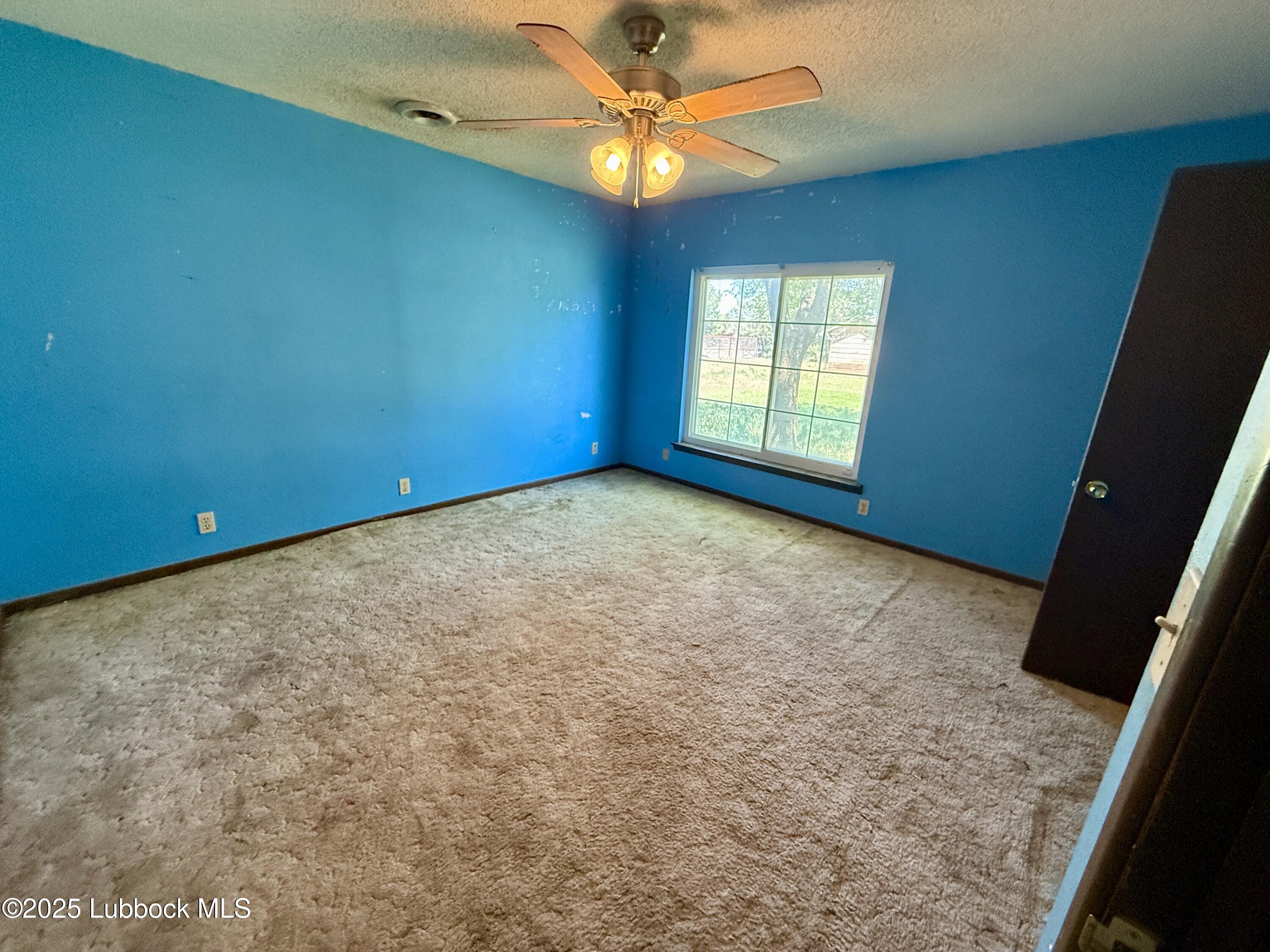 8014 County Rd 5840 Property Photo 41
