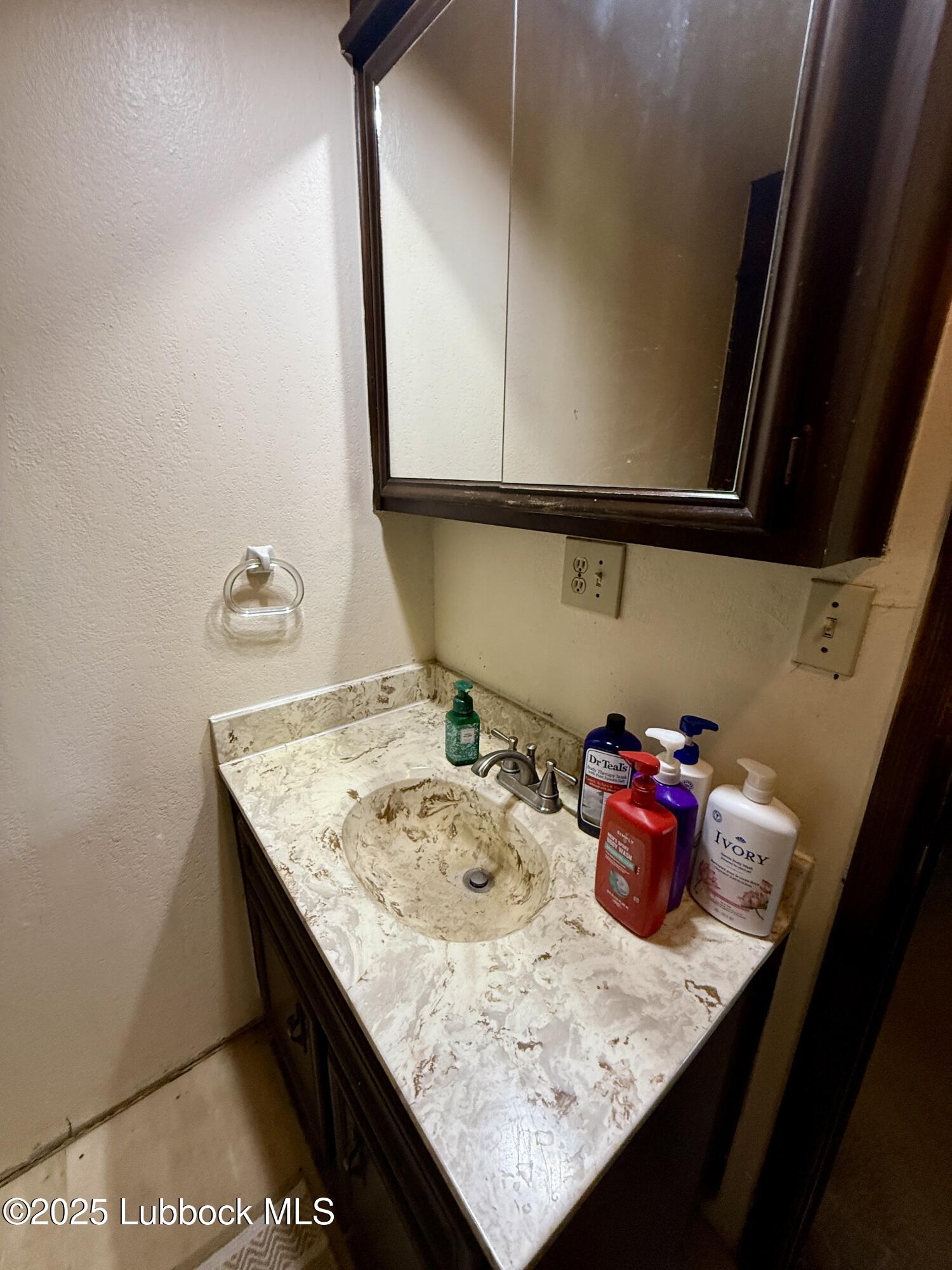 8014 County Rd 5840 Property Photo 43