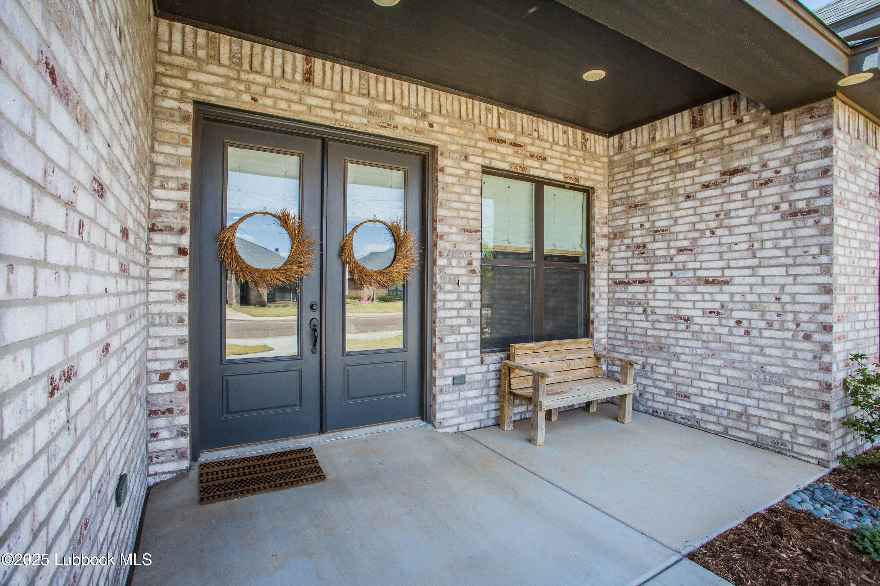 1308 Dover Lane Property Photo 3