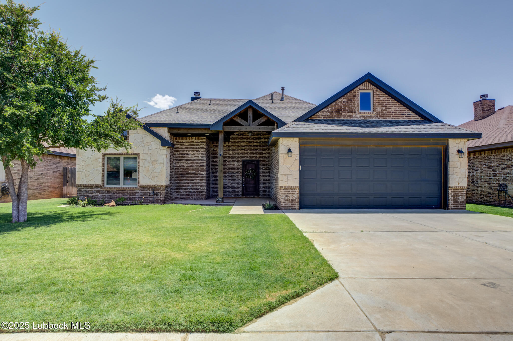 1126 17th Street Property Photo 1