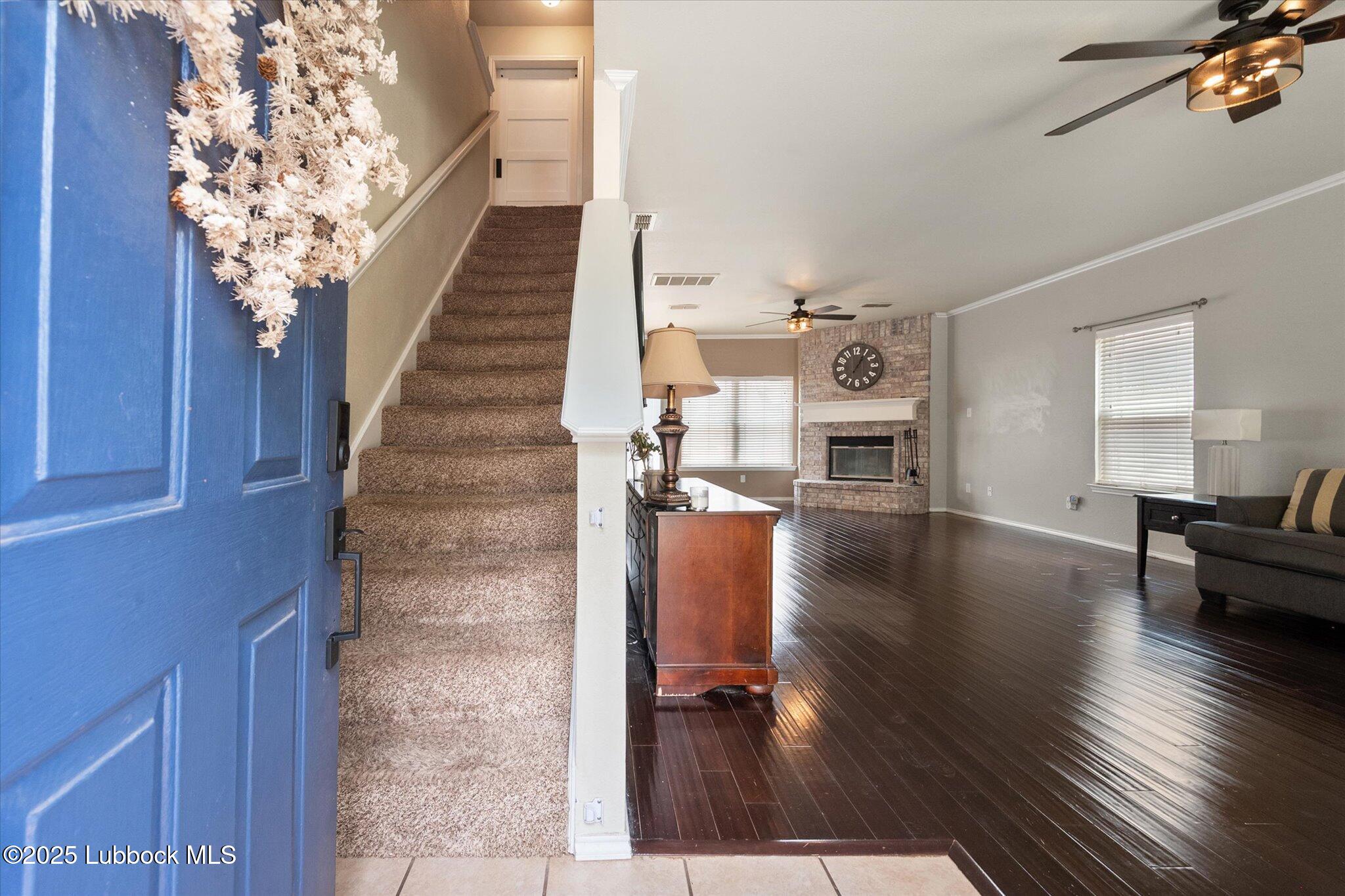 10827 Detroit Avenue Property Photo 3