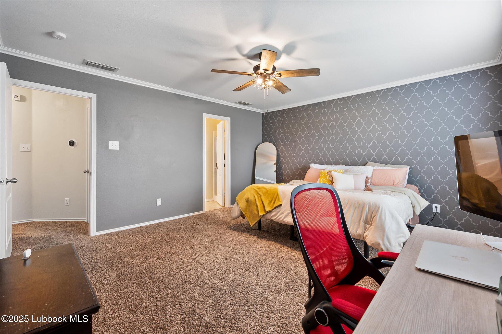 10827 Detroit Avenue Property Photo 17