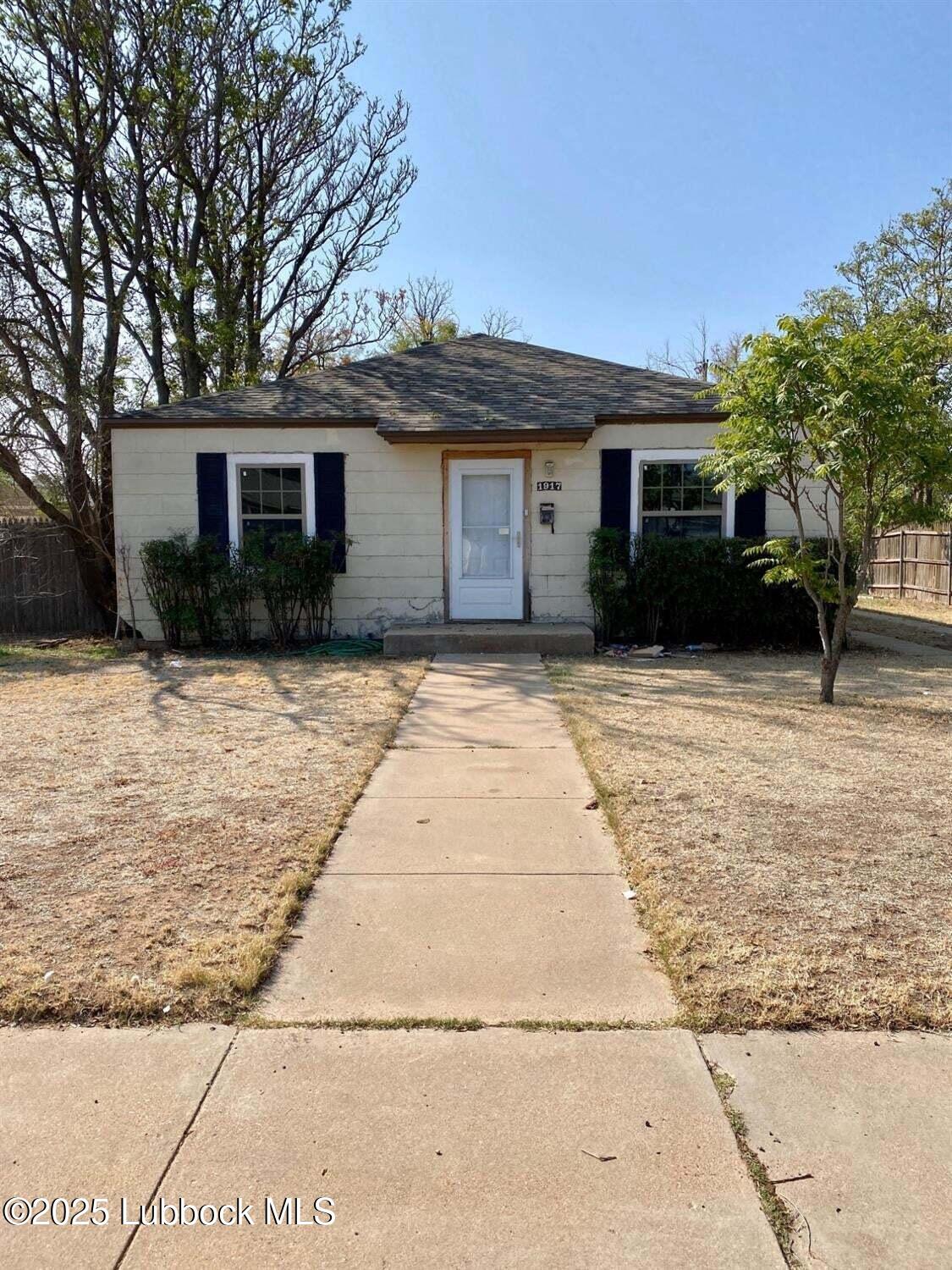 1917 39th Street Property Photo 1