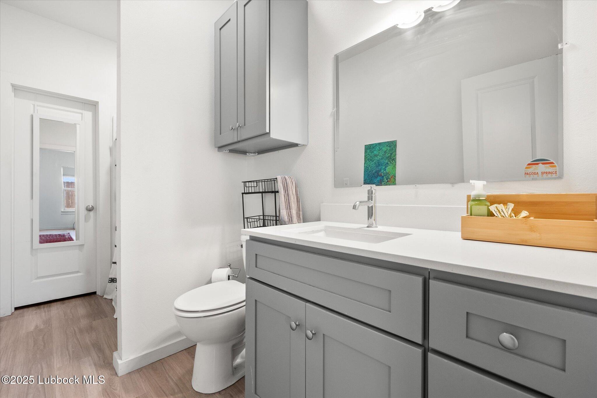1203 N Evanston Avenue Property Photo 16