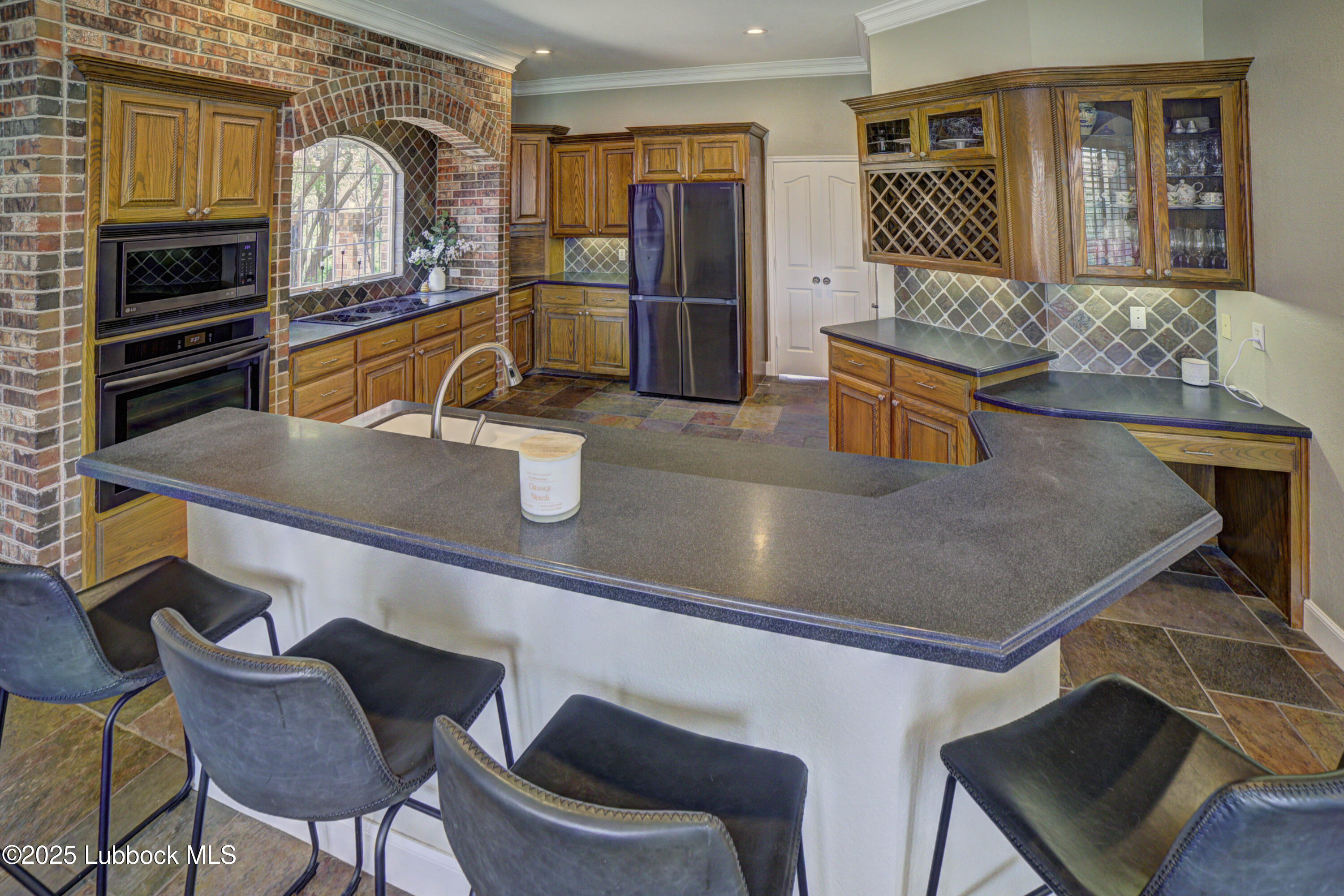 9204 Gardner Avenue Property Photo 15