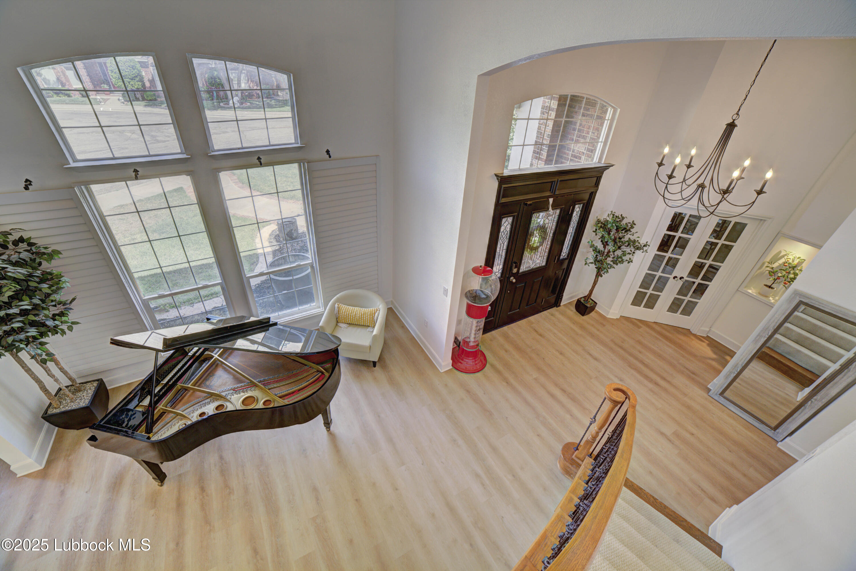 9204 Gardner Avenue Property Photo 21