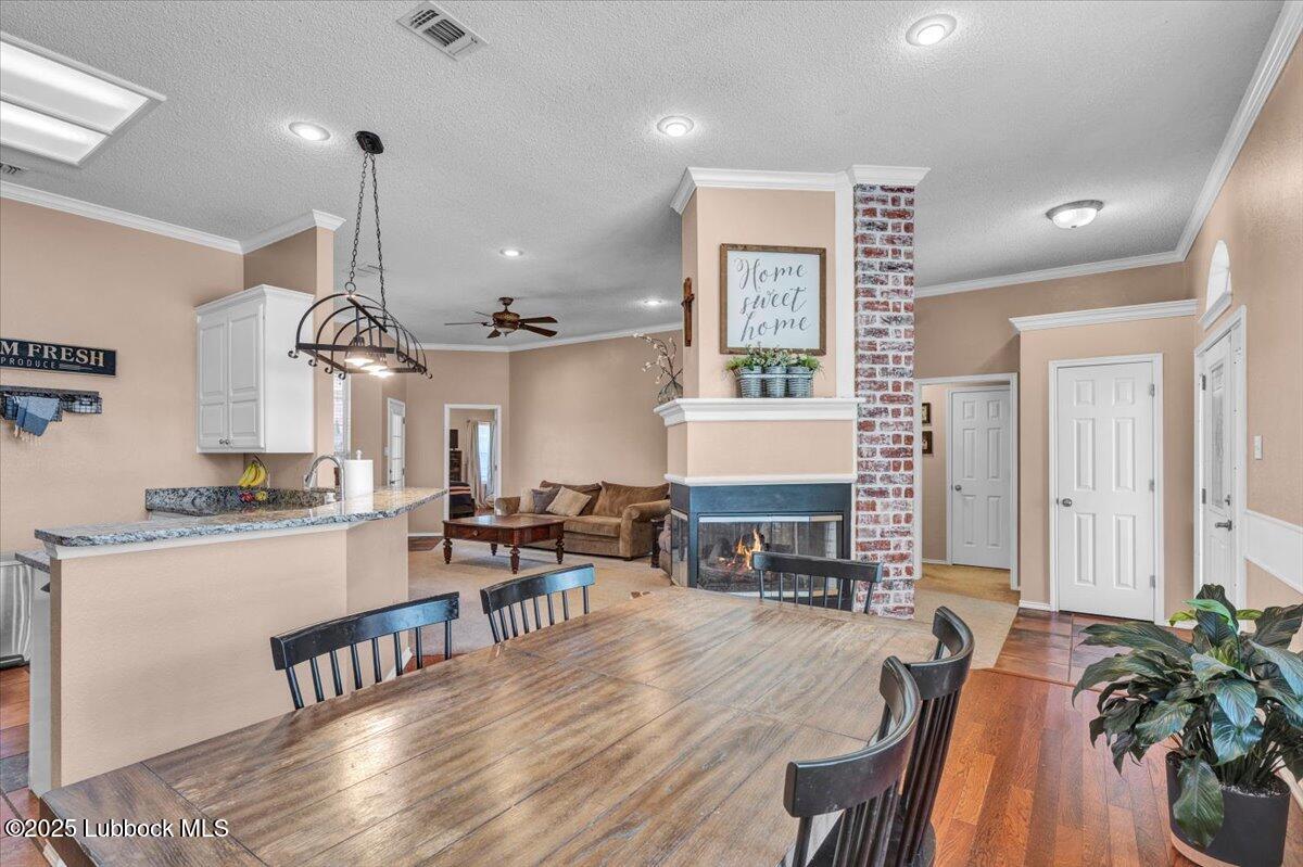 5004 102nd Street Property Photo 10