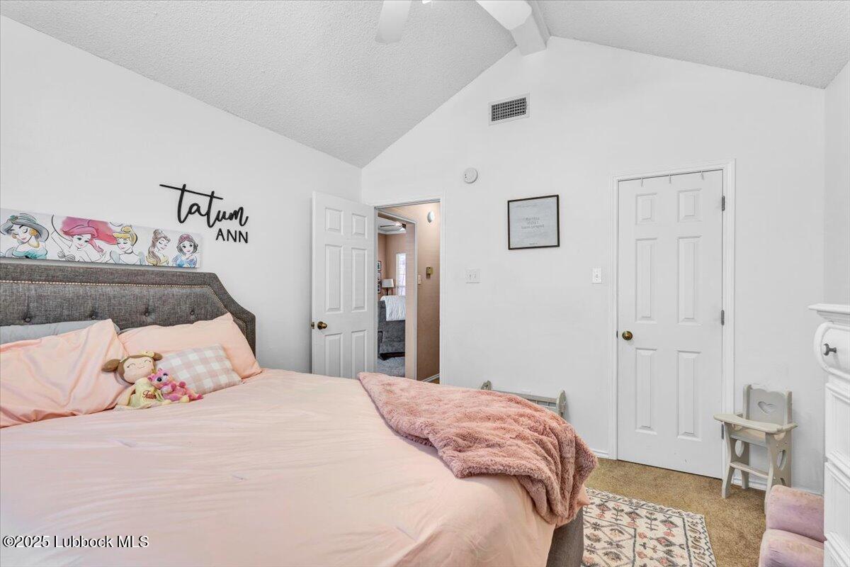5004 102nd Street Property Photo 21