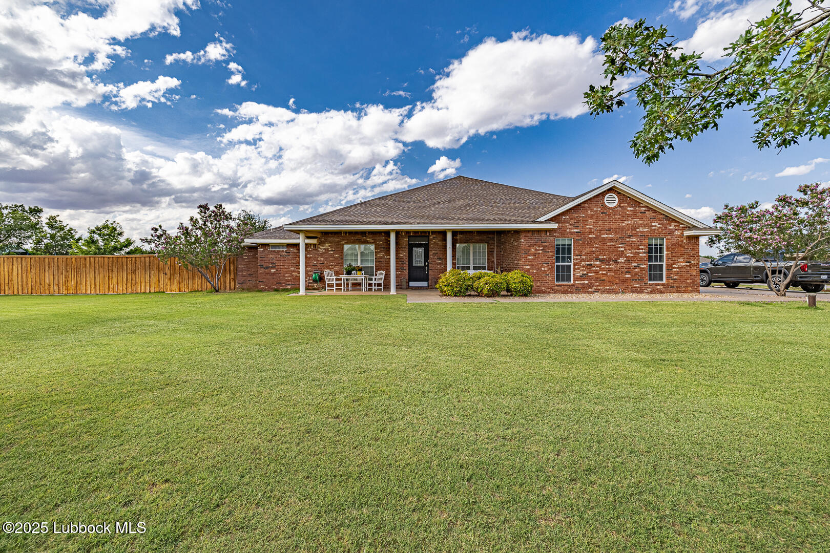 8114 C R 7610 Property Photo 1
