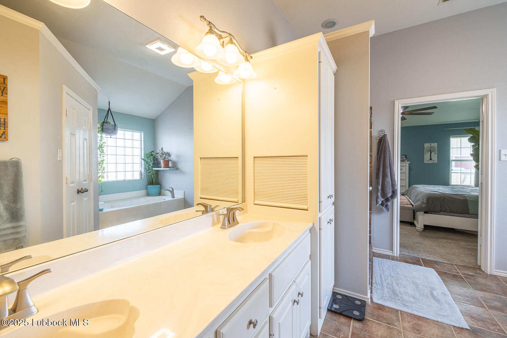 8114 C R 7610 Property Photo 29