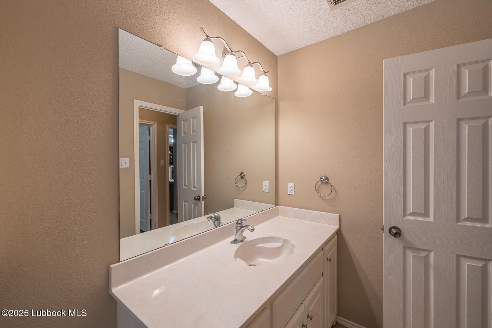 8114 C R 7610 Property Photo 34