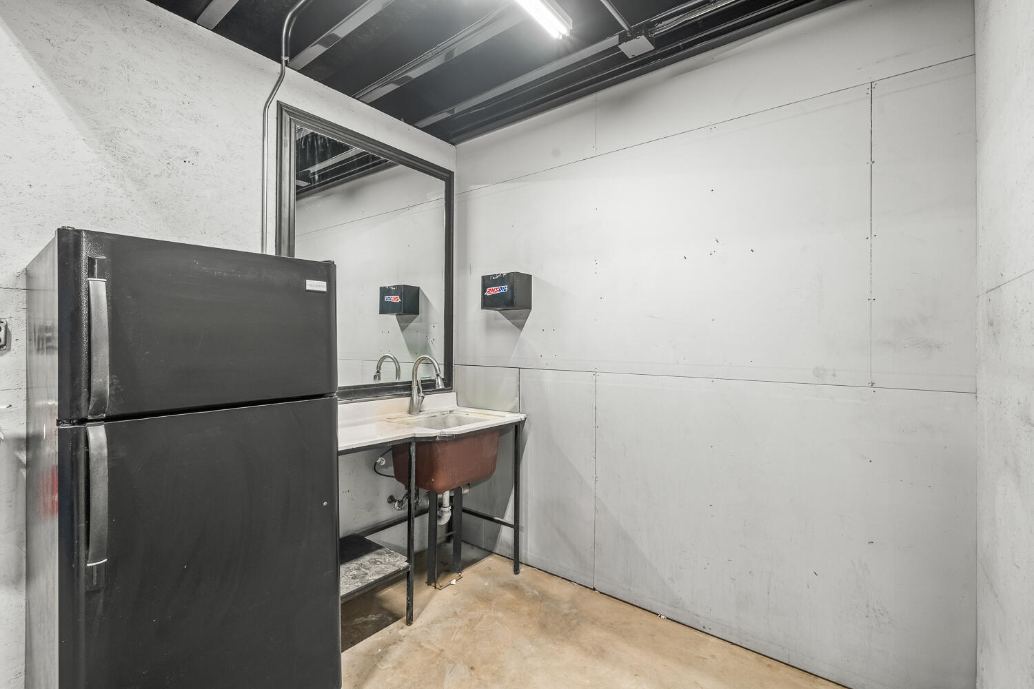 5840 49th Street, #200 Property Photo 11
