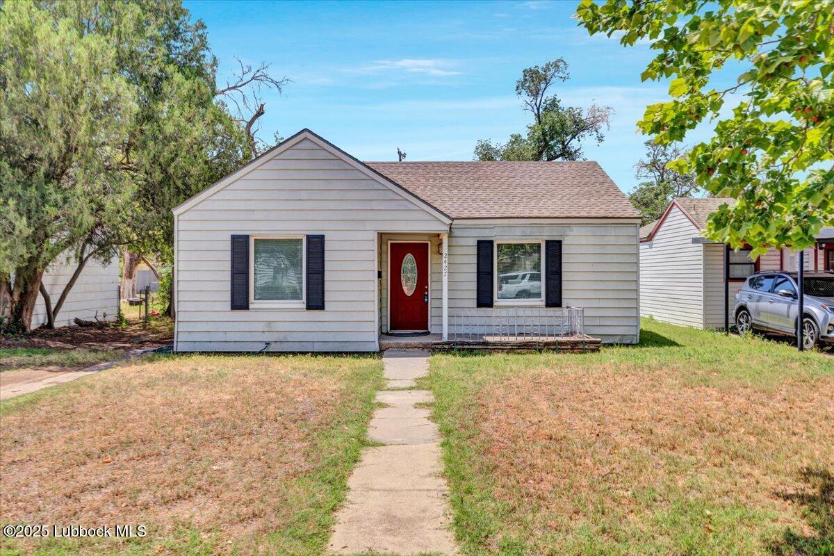 2427 26th Street Property Photo 1