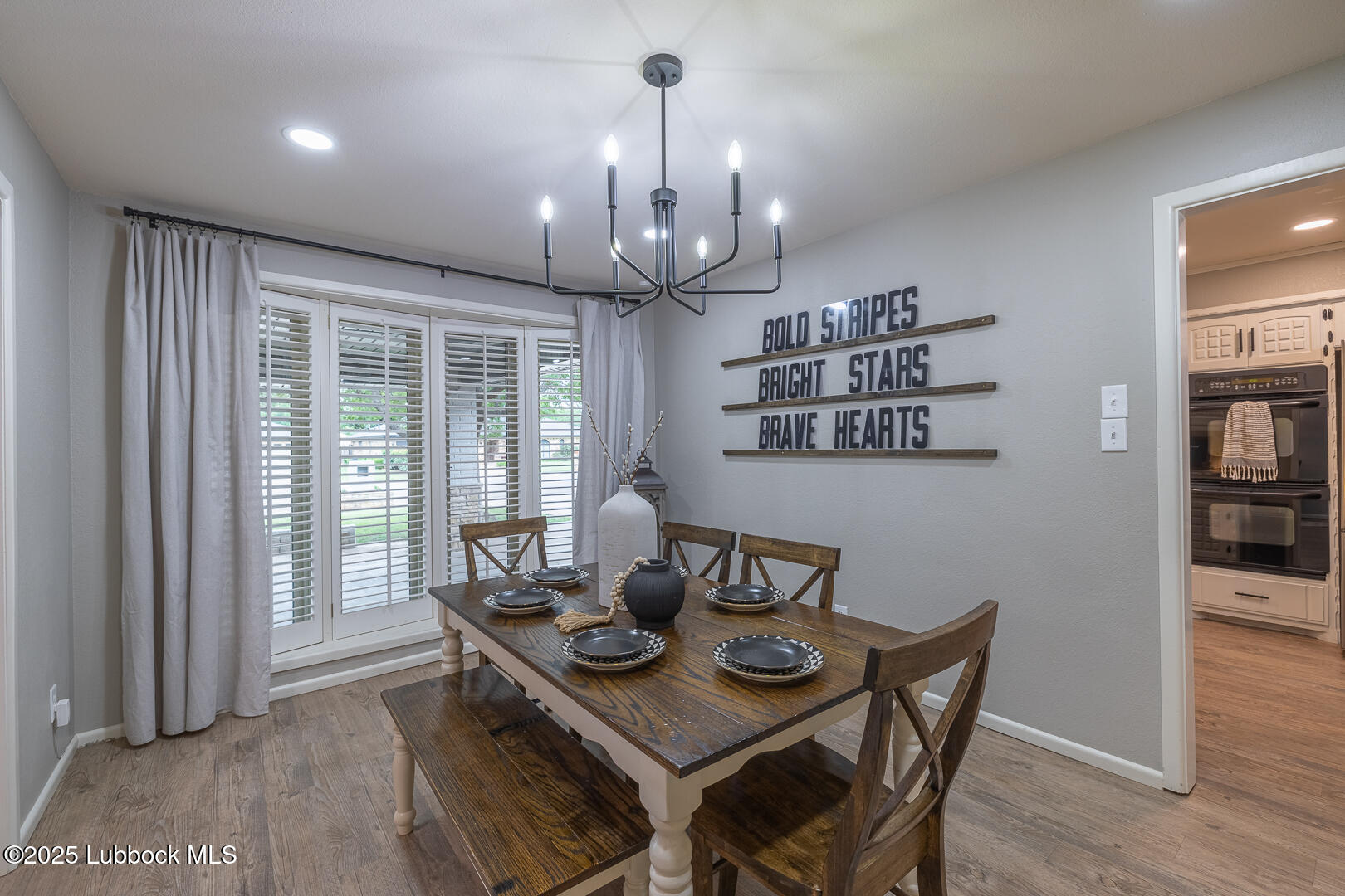 2034 Mustang Drive Property Photo 11