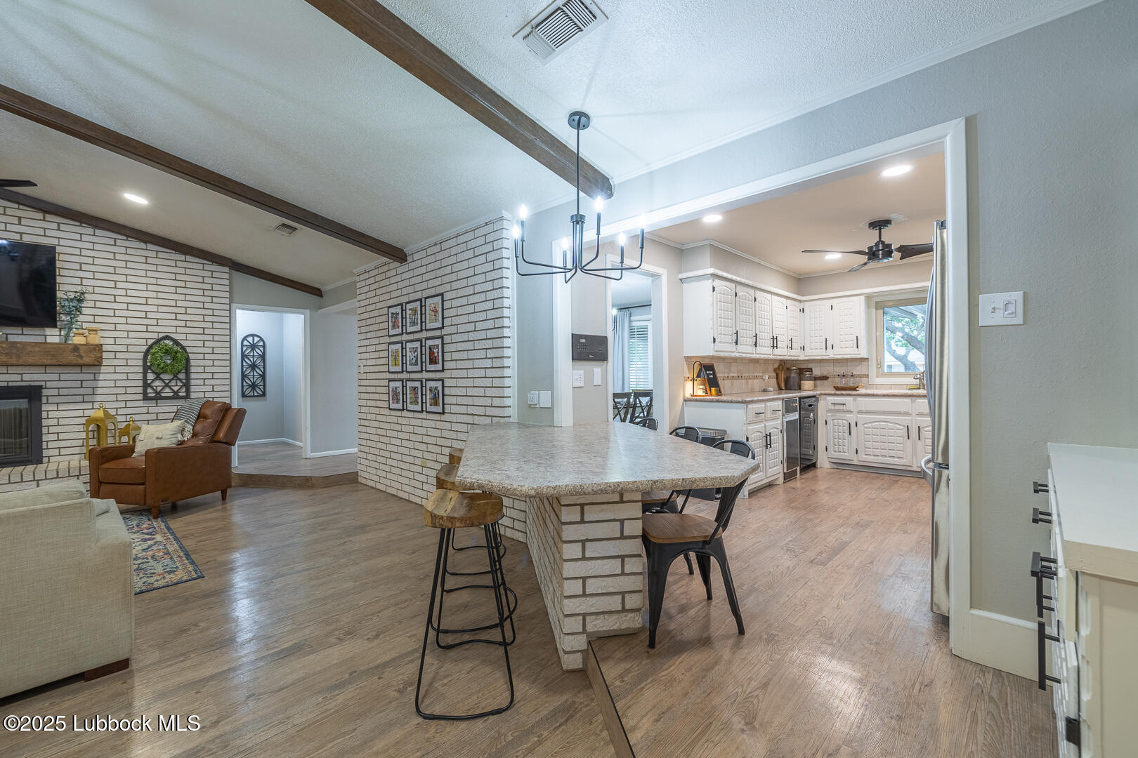 2034 Mustang Drive Property Photo 17