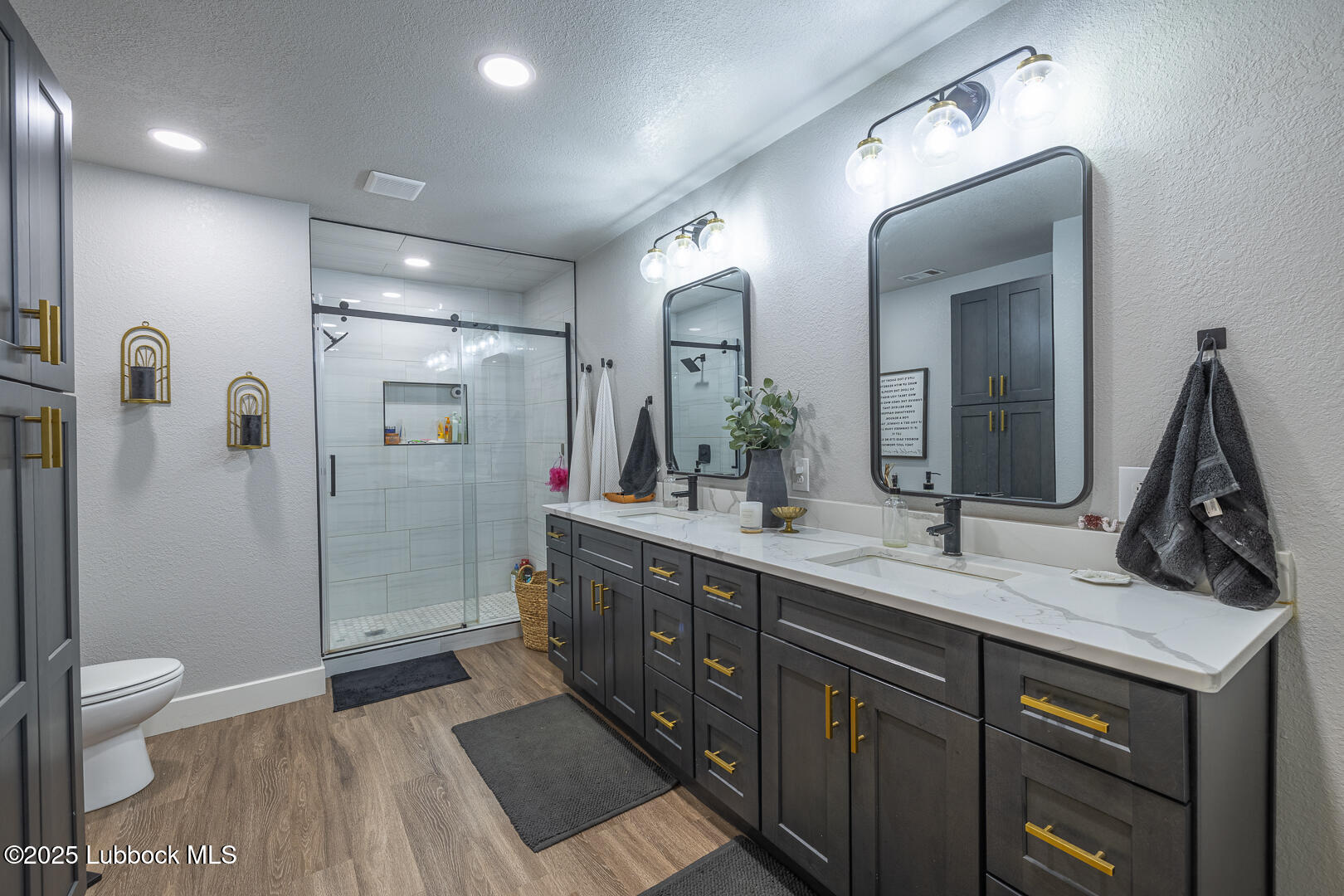 2034 Mustang Drive Property Photo 40