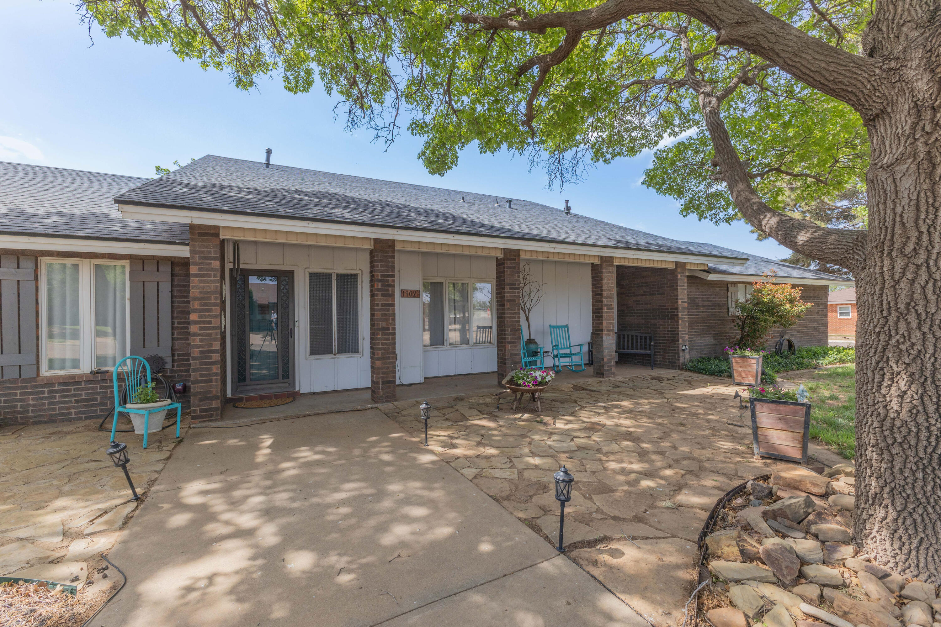 1102 15th Street Property Photo 4