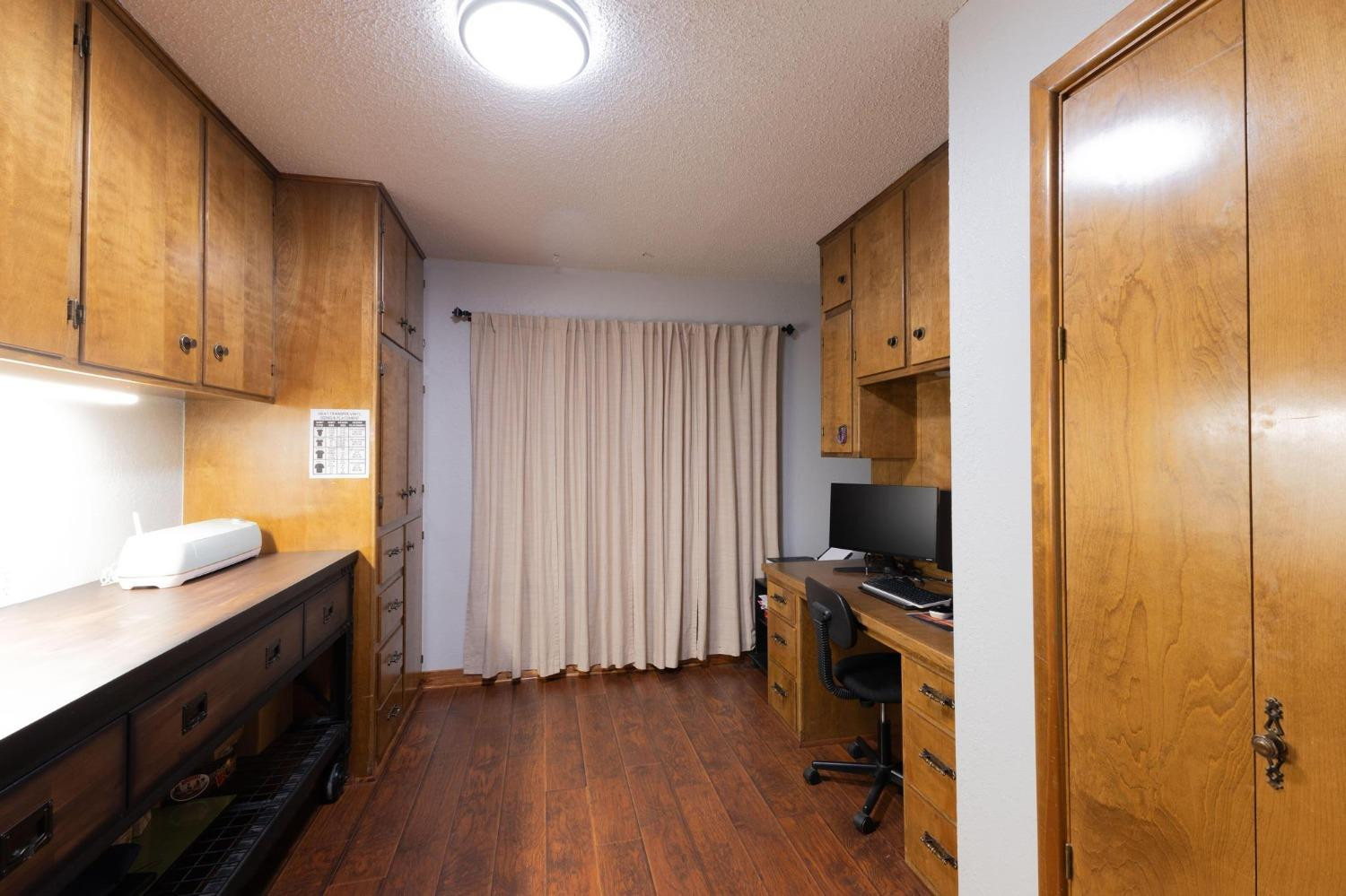 1102 15th Street Property Photo 14