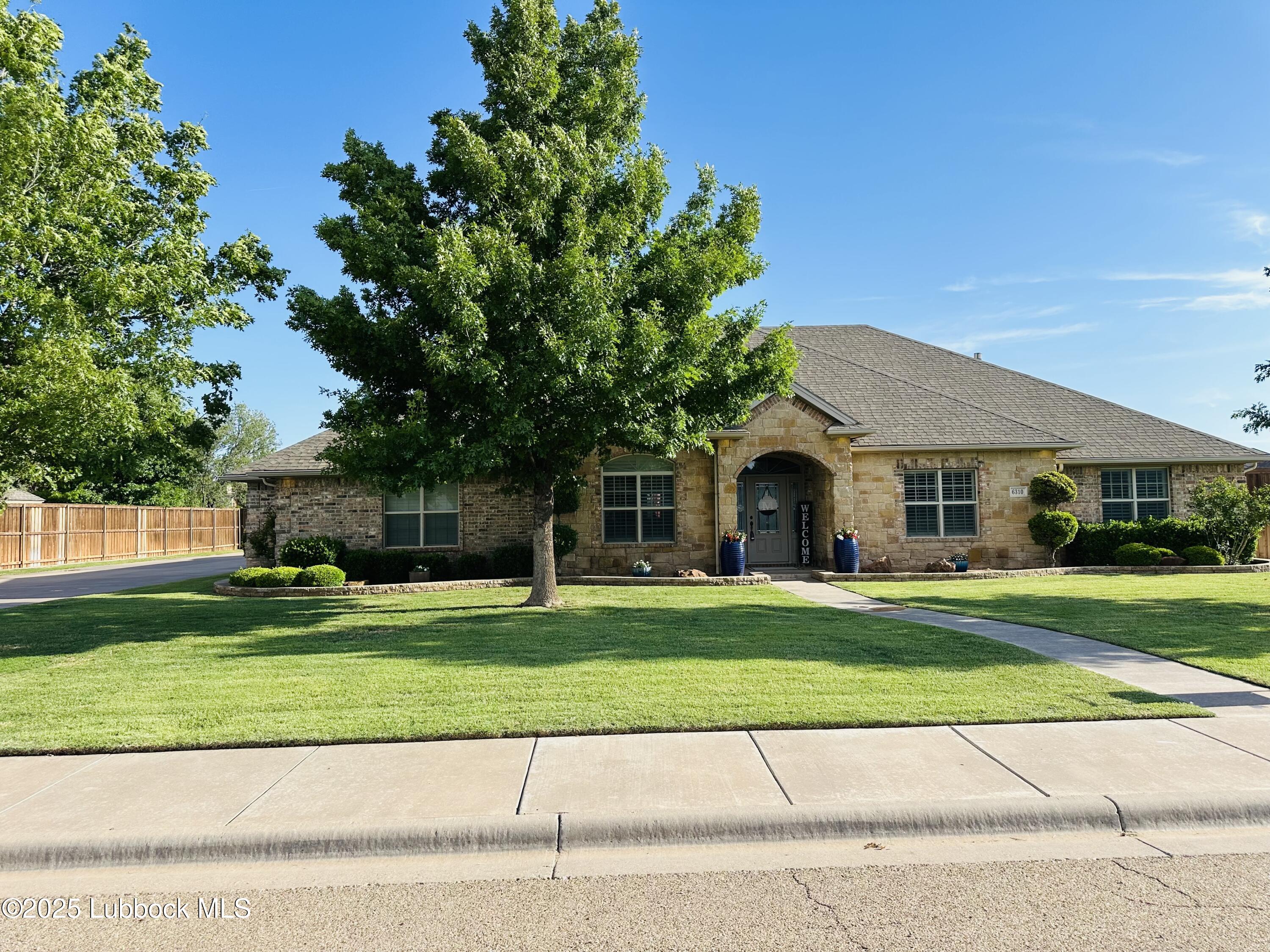 6310 112th Street Property Photo 5