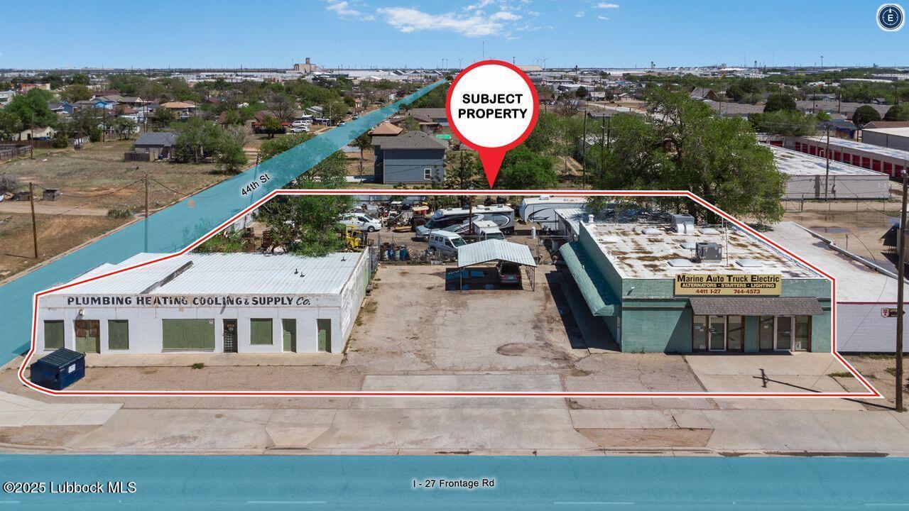 4411 & 4403 I-27 Property Photo 1