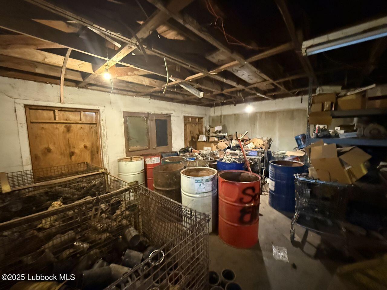 4411 & 4403 I-27 Property Photo 19