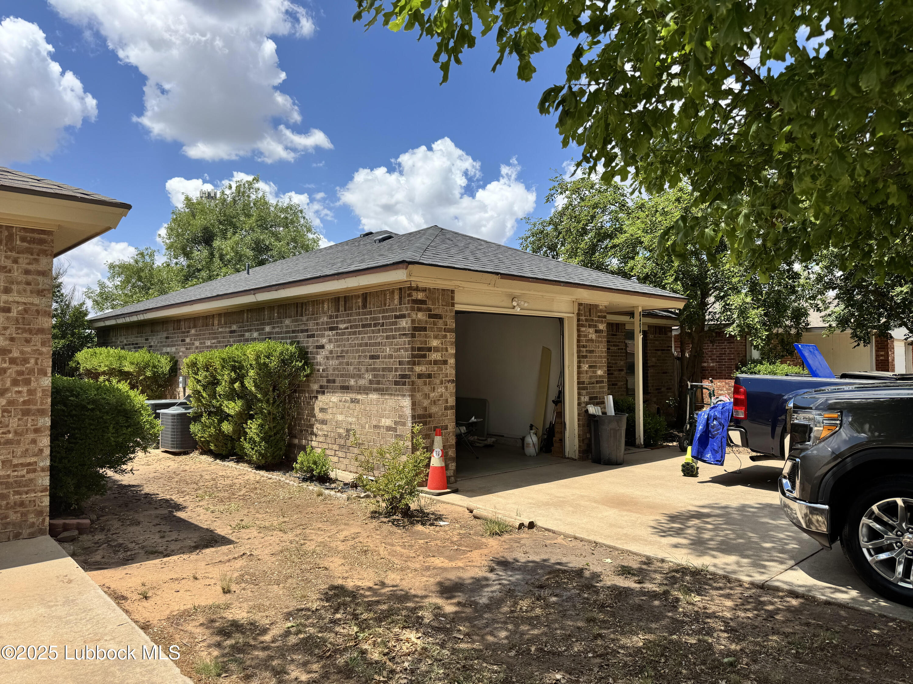 8404 Avenue X Property Photo