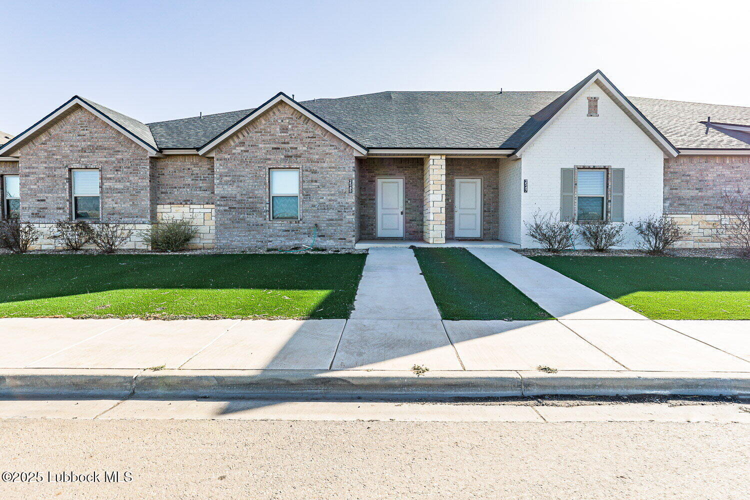 2549 134th Street Property Photo 1