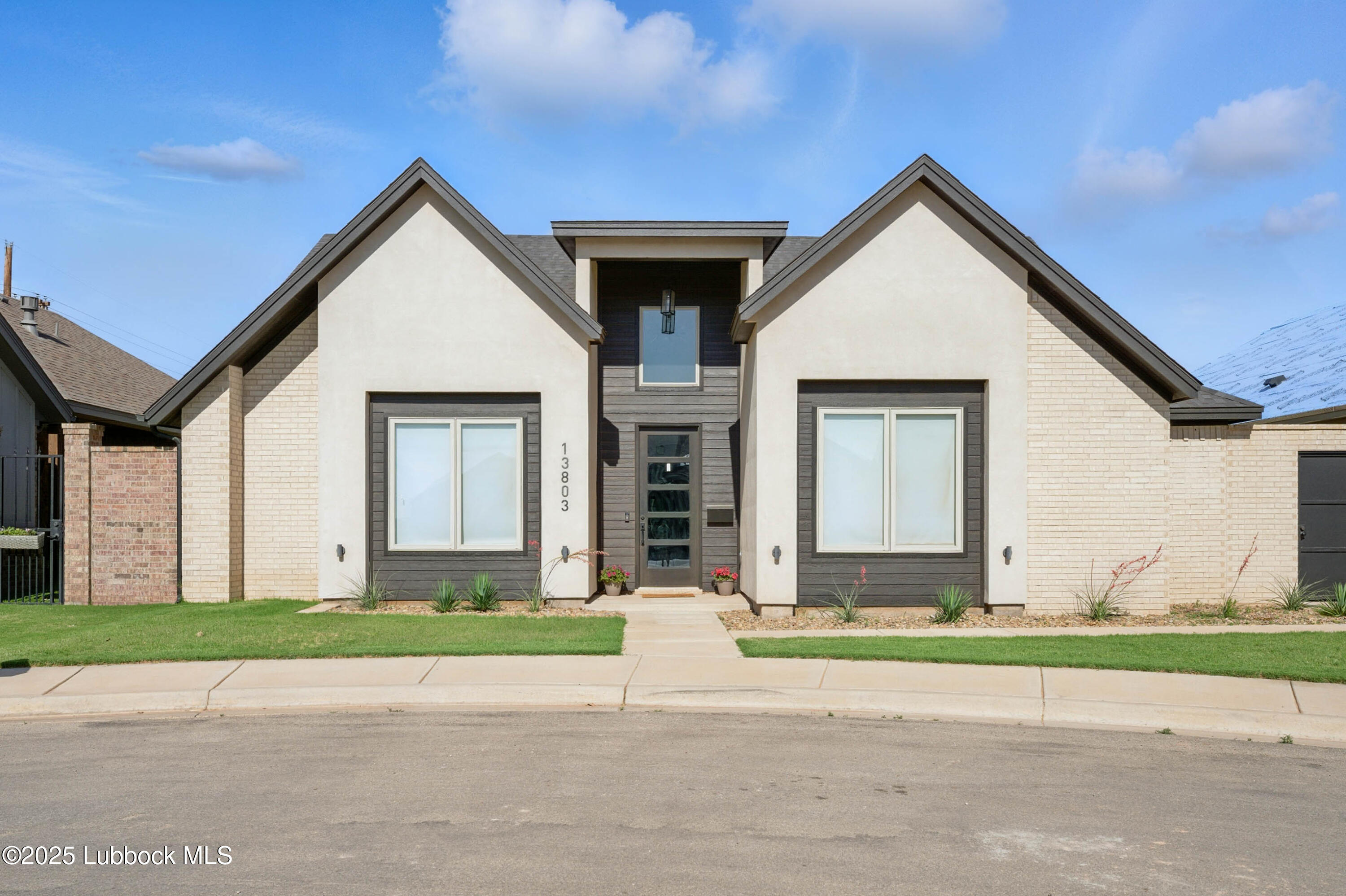 13803 Quinton Avenue Property Photo 1