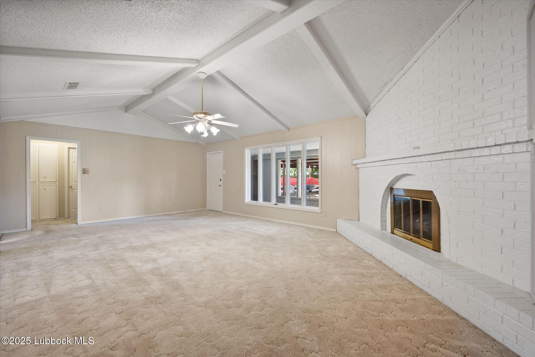 5727 68th Street Property Photo 13